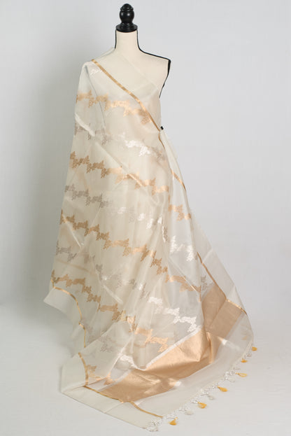 Silk Mark Certified Off White Kora Banarasi Saree.