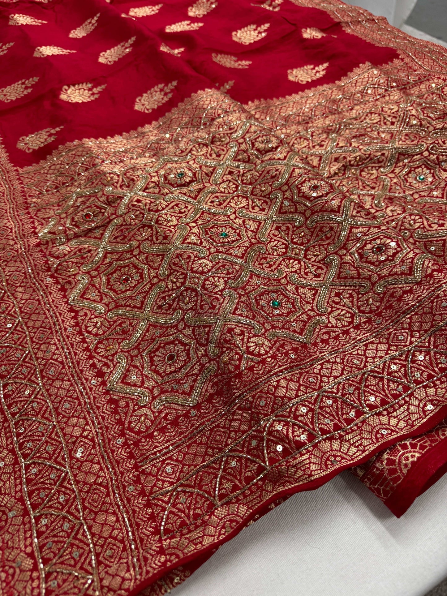 Tamanna : Hand Embroidery Soft Dola Silk Banarasi Saree in Red and Gold