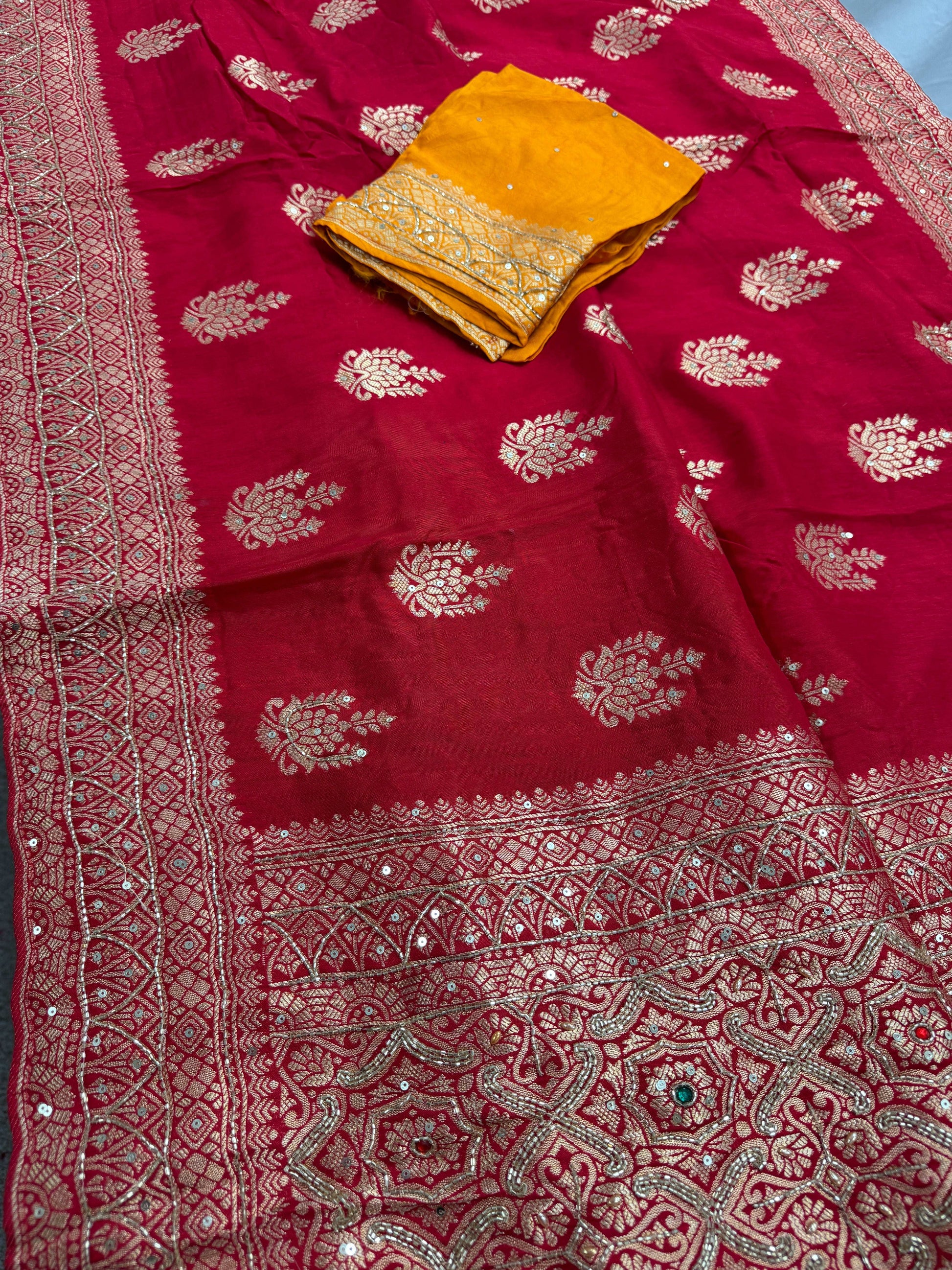 Tamanna : Hand Embroidery Soft Dola Silk Banarasi Saree in Red and Gold