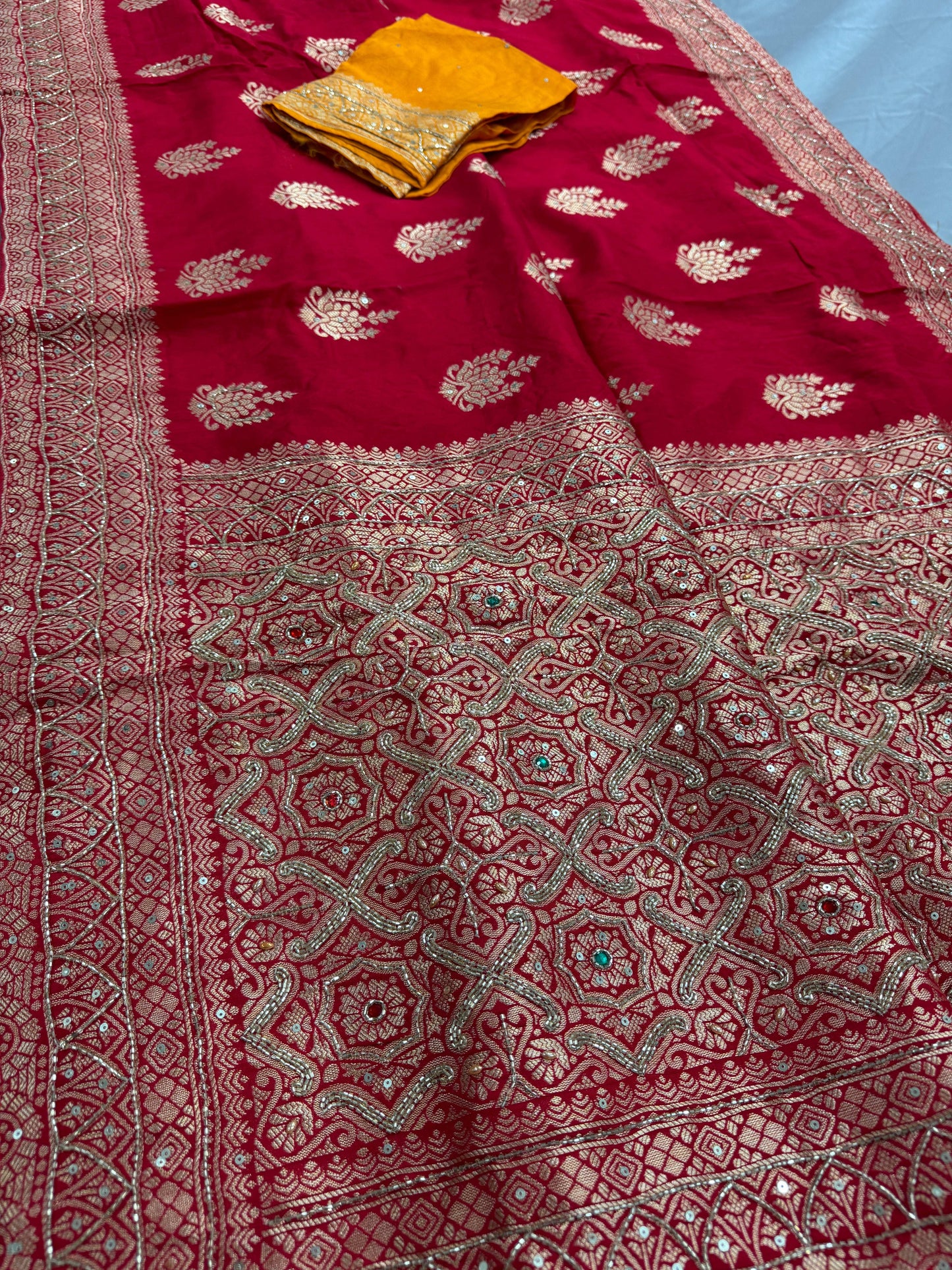 Tamanna : Hand Embroidery Soft Dola Silk Banarasi Saree in Red and Gold