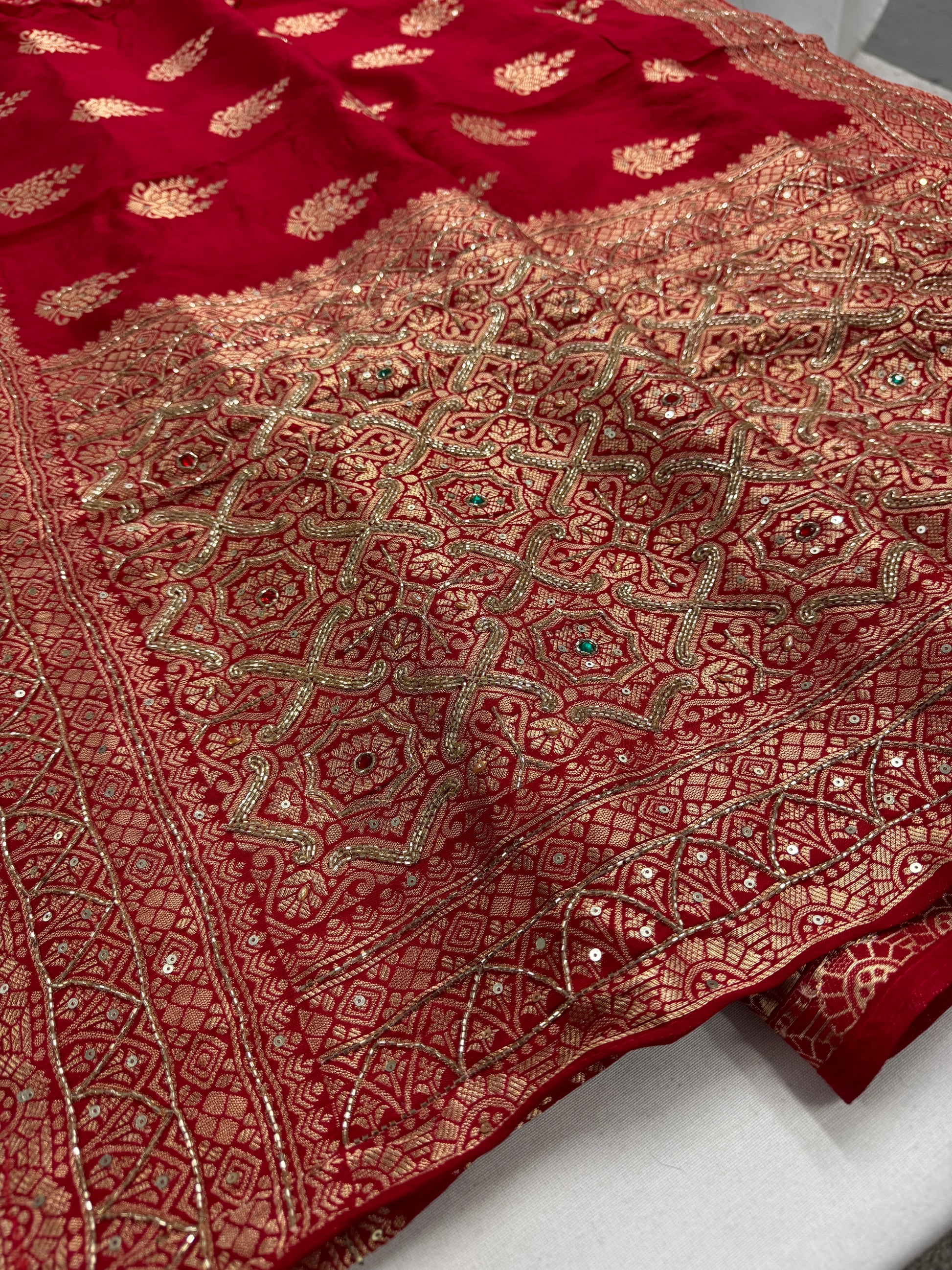 Tamanna : Hand Embroidery Soft Dola Silk Banarasi Saree in Red and Gold