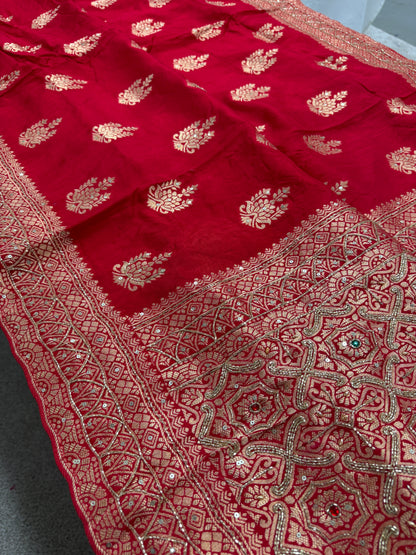 Tamanna : Hand Embroidery Soft Dola Silk Banarasi Saree in Red and Gold