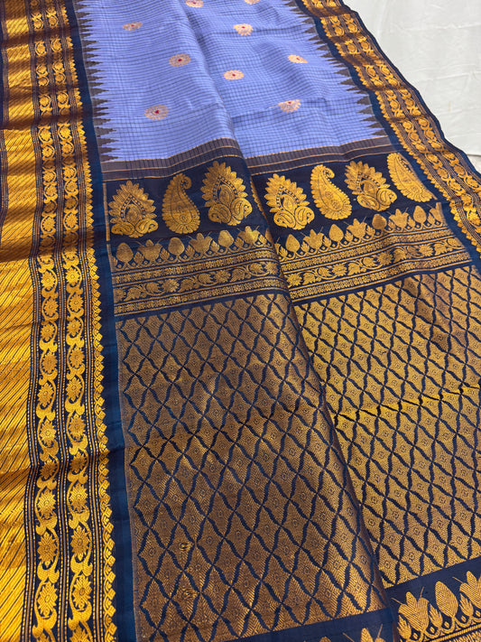 Silk Mark Certified Gadwal Silk Saree in Mauve and Blue.