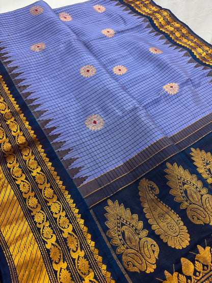 Silk Mark Certified Gadwal Silk Saree in Mauve and Blue.