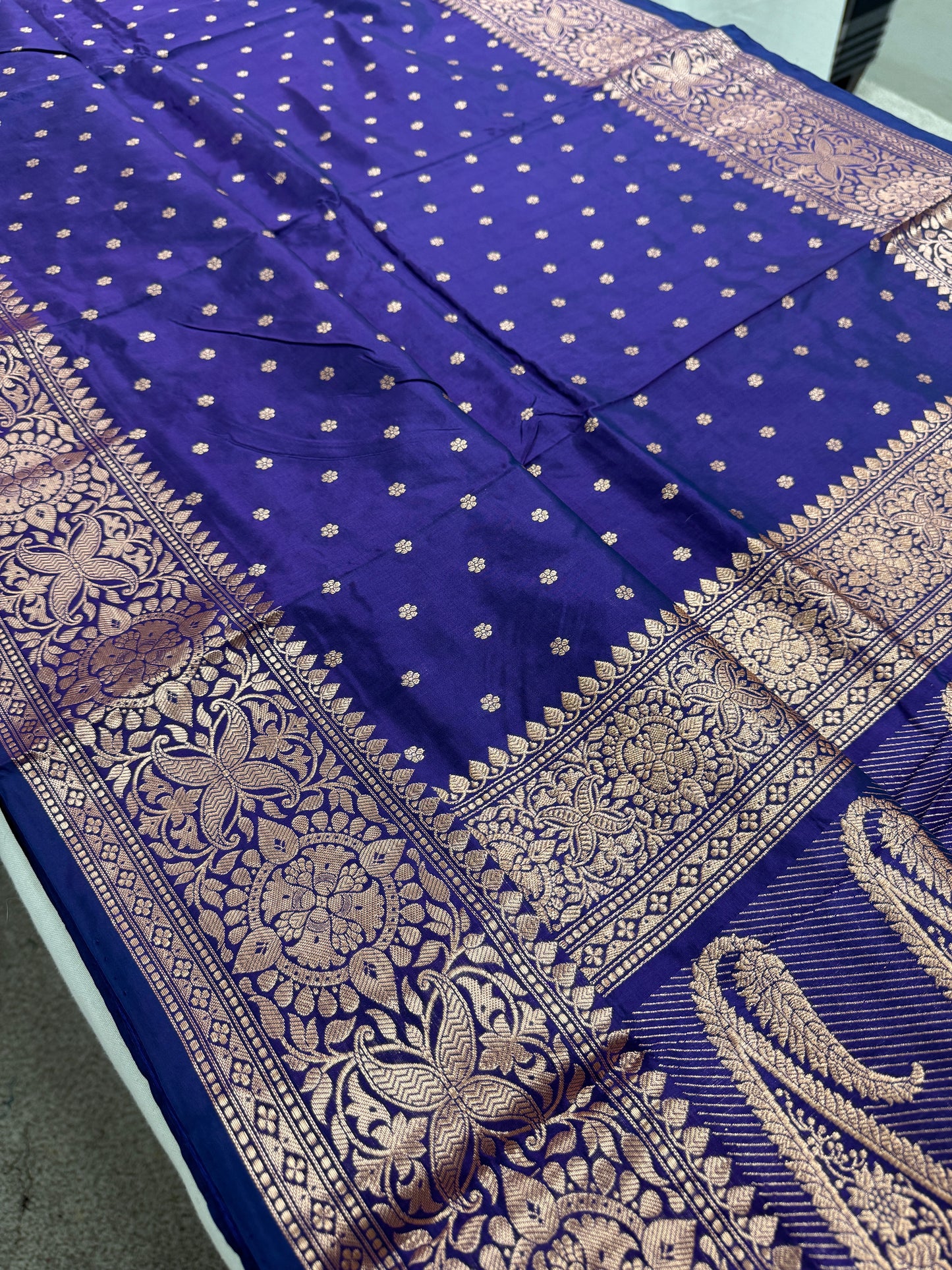 Katan Banarasi Silk Saree in Purple - Certified Silk Saree.