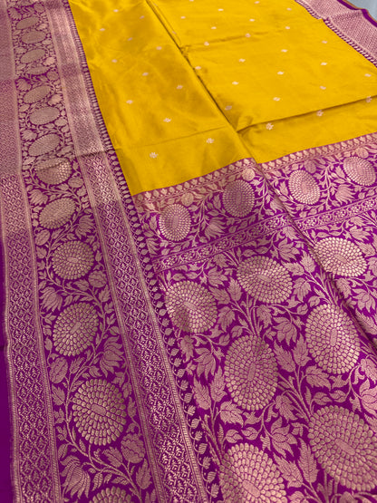 Indian Silk Banarasi Saree with 42 Size Stitched Blouse - Indian Wedding Saree.
