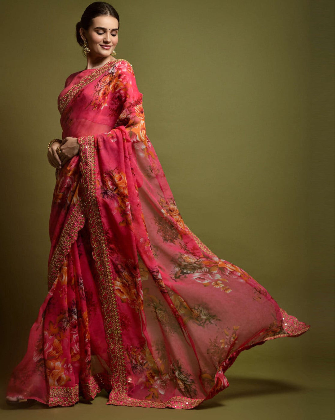 Designer Floral Georgette Partywear Saree in Pink.