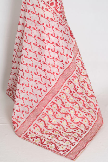 Rai : White and Red Blended Cotton Jamdani Saree, Bengali Durga Puja Look image 3