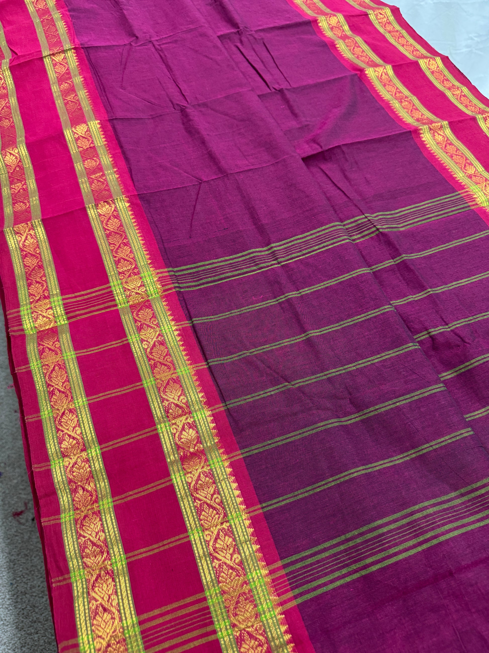 Kalyani : Handwoven Kanchi Cotton Saree in Maroonish Purple image 2