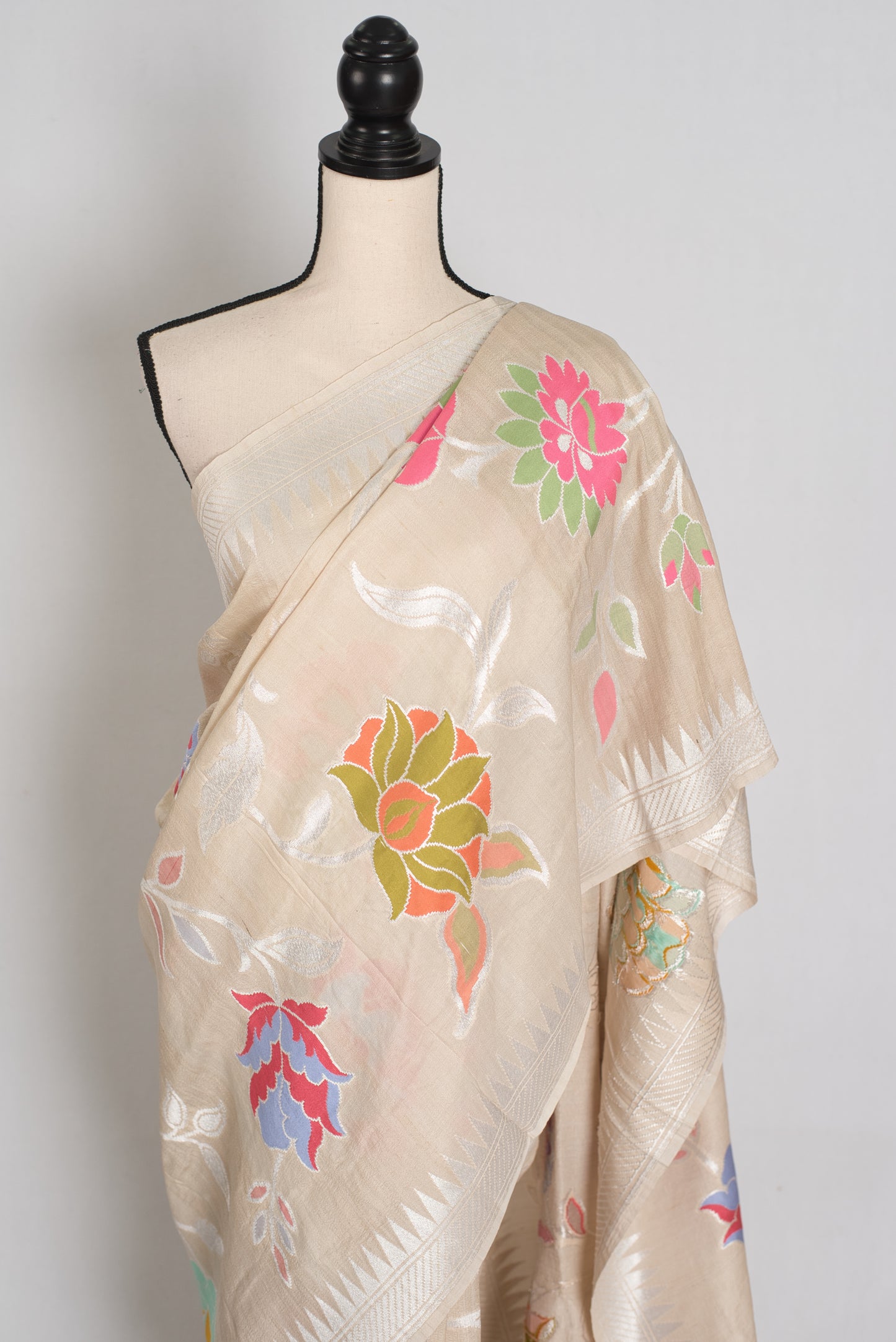 Naaz : Beige Tussar Georgette Banarasi Saree with 38 Size Stitched Blouse image 6