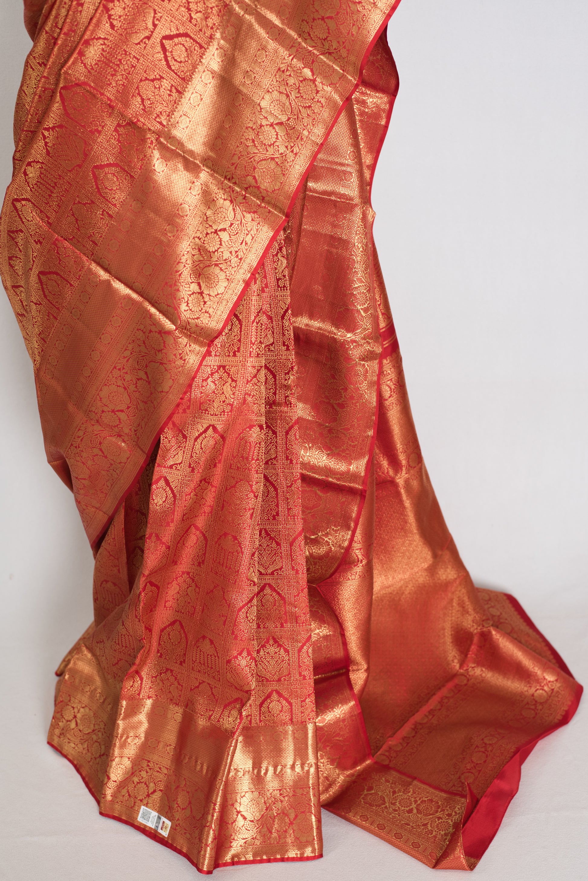 Hema : Red & Gold Bridal Kanjivaram Brocade Silk Saree (Silk Mark Certified) image 5