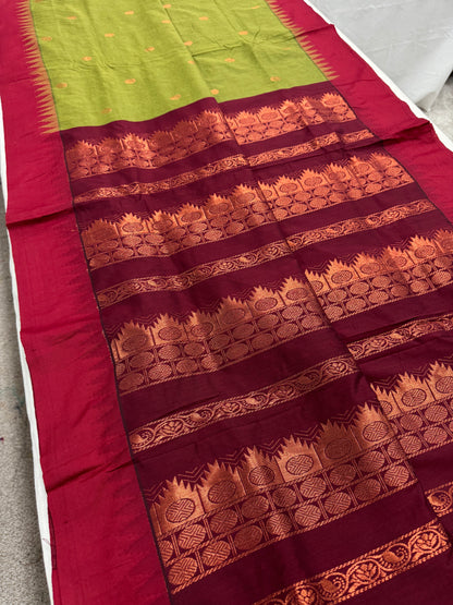 Sheuli : Blended Cotton Gadwal Saree in Moss Green and Red image 2