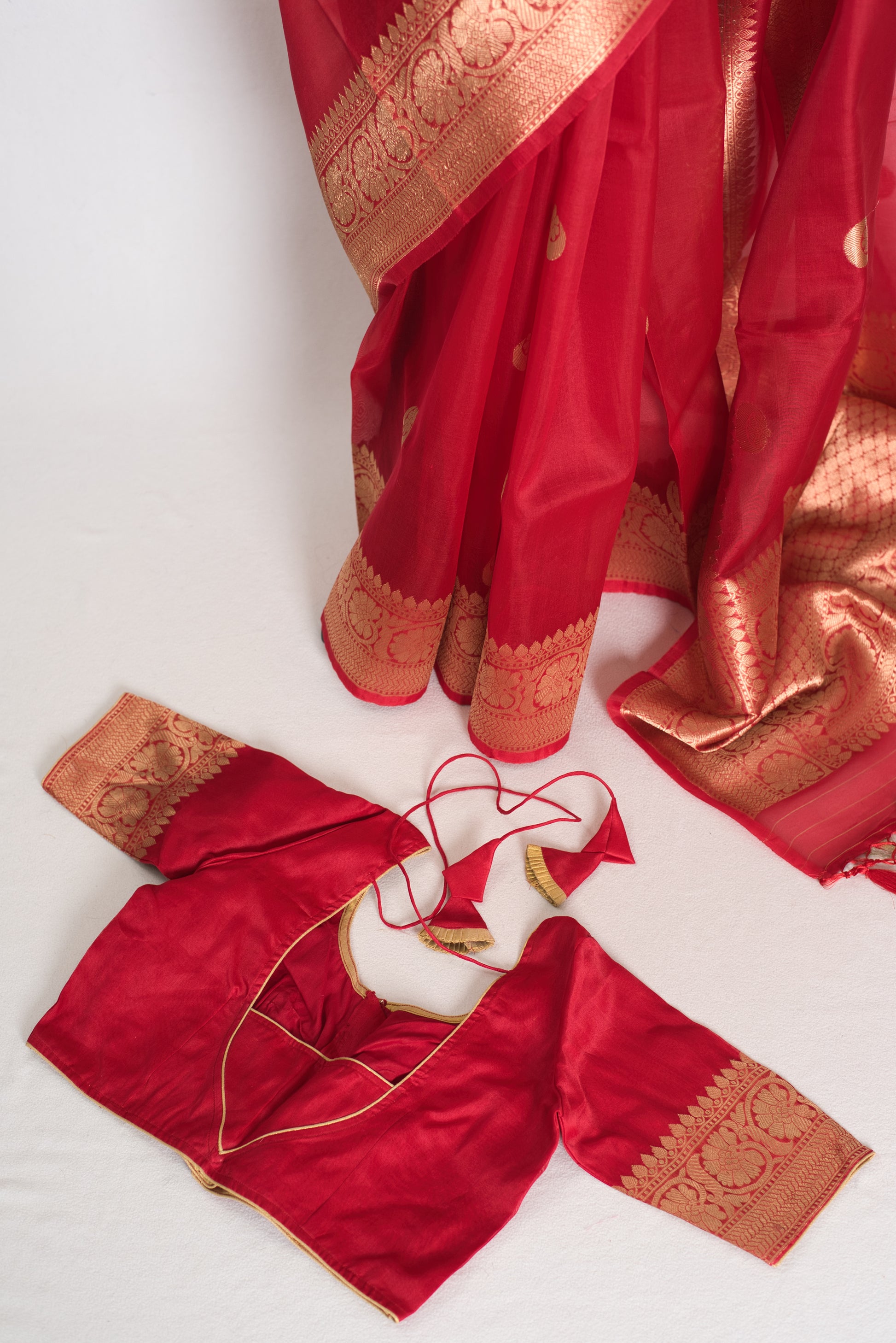 Ishq : Red and Gold Kora Organza Banarasi Saree with Stitched Blouse (Size 36) image 2