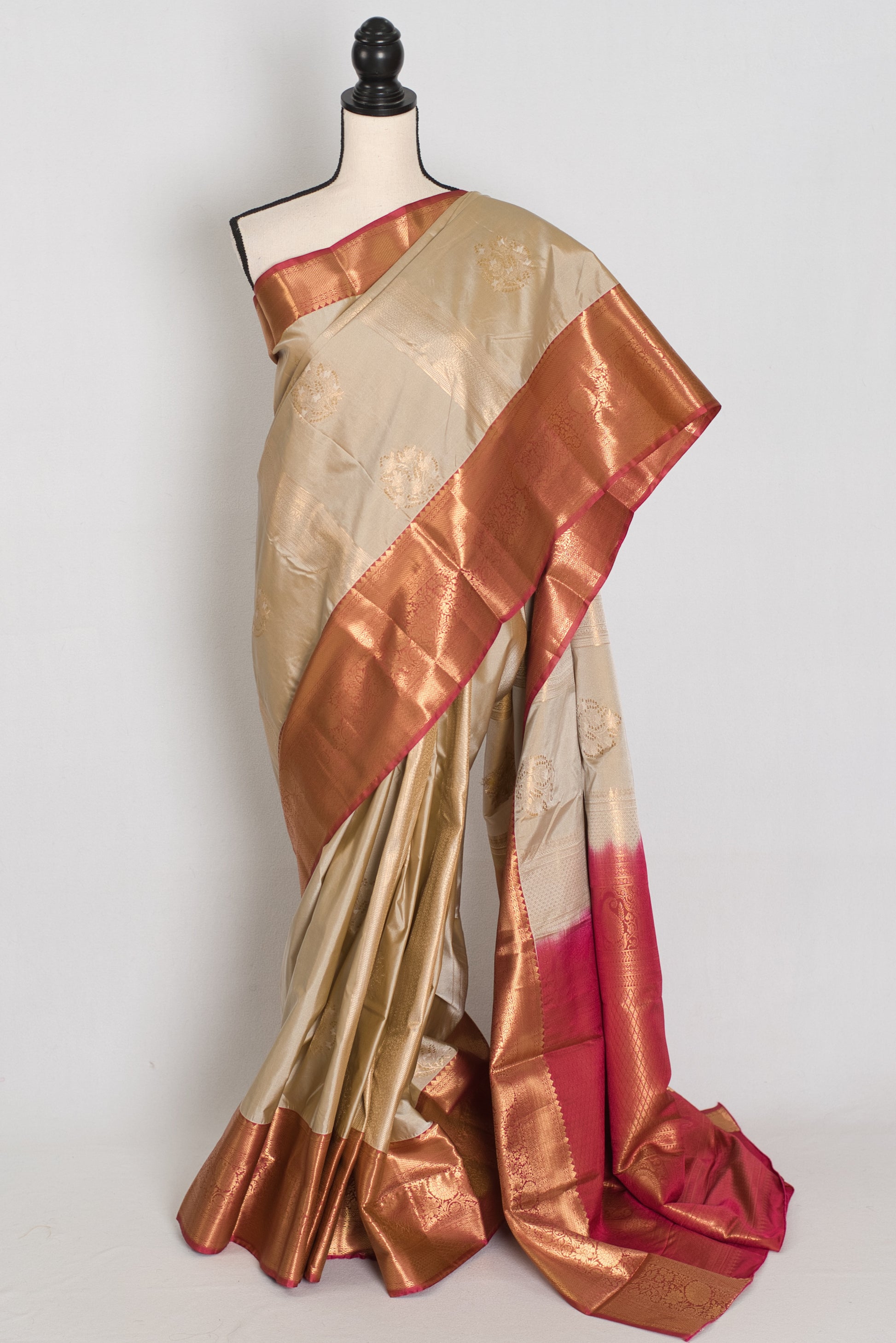 Rama : Mud White & Brick Red Contrast Semi Silk Kanjivaram Saree image 0