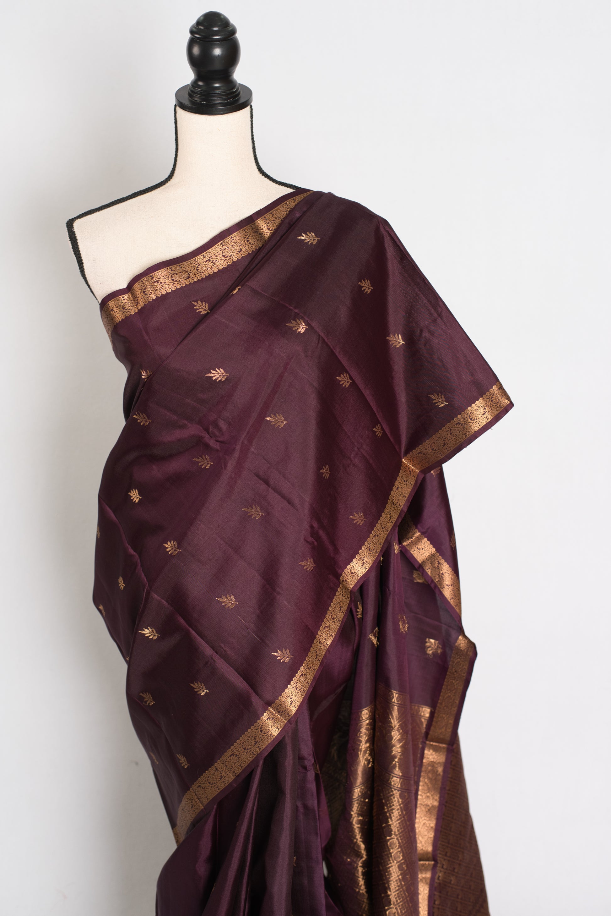 Bidisha: Coffee Brown Pure Kanjivaram Silk Saree | Small Gold Border | Silk Mark image 2