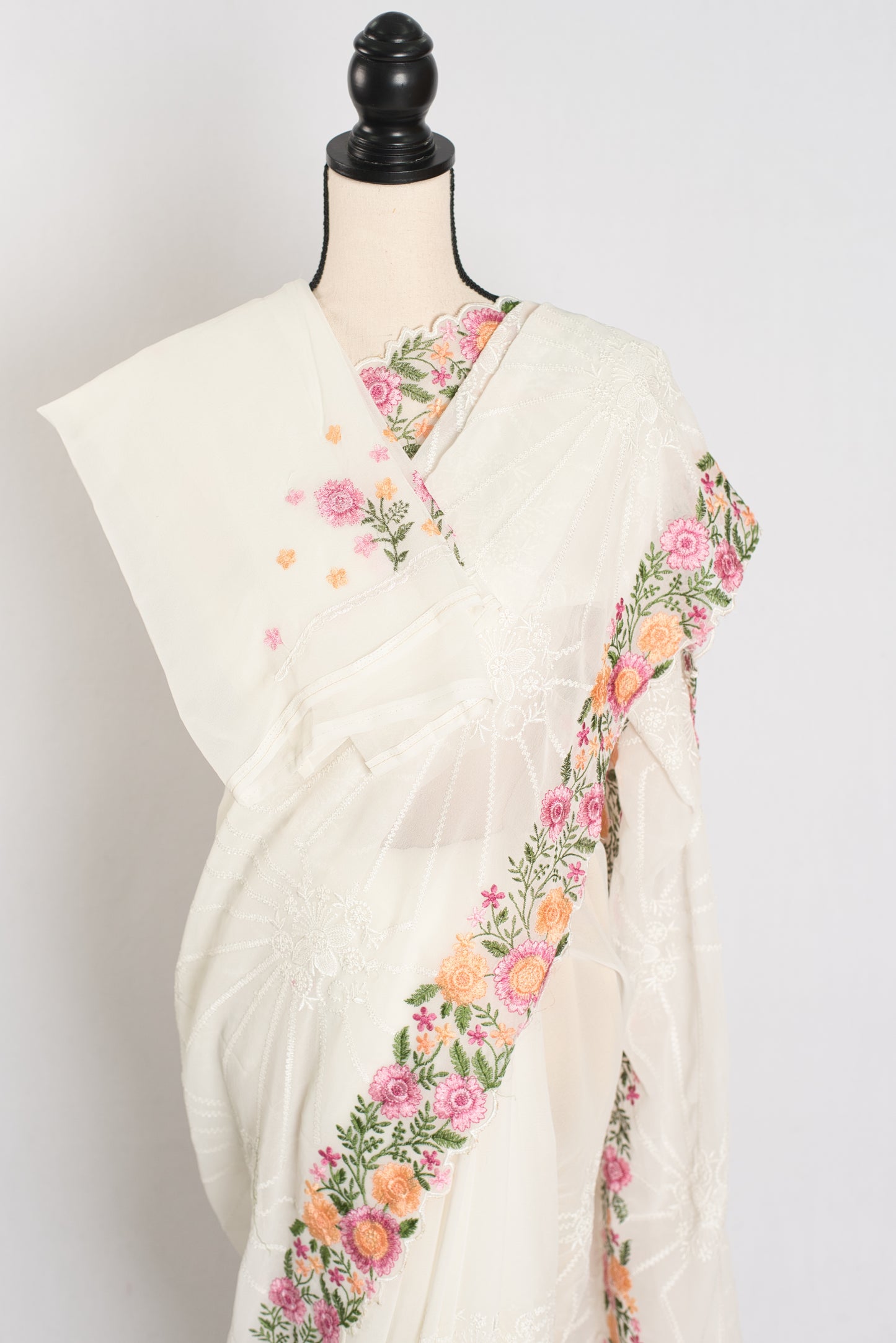 Farheen : Georgette Embroidery Designer Saree in Off White image 3