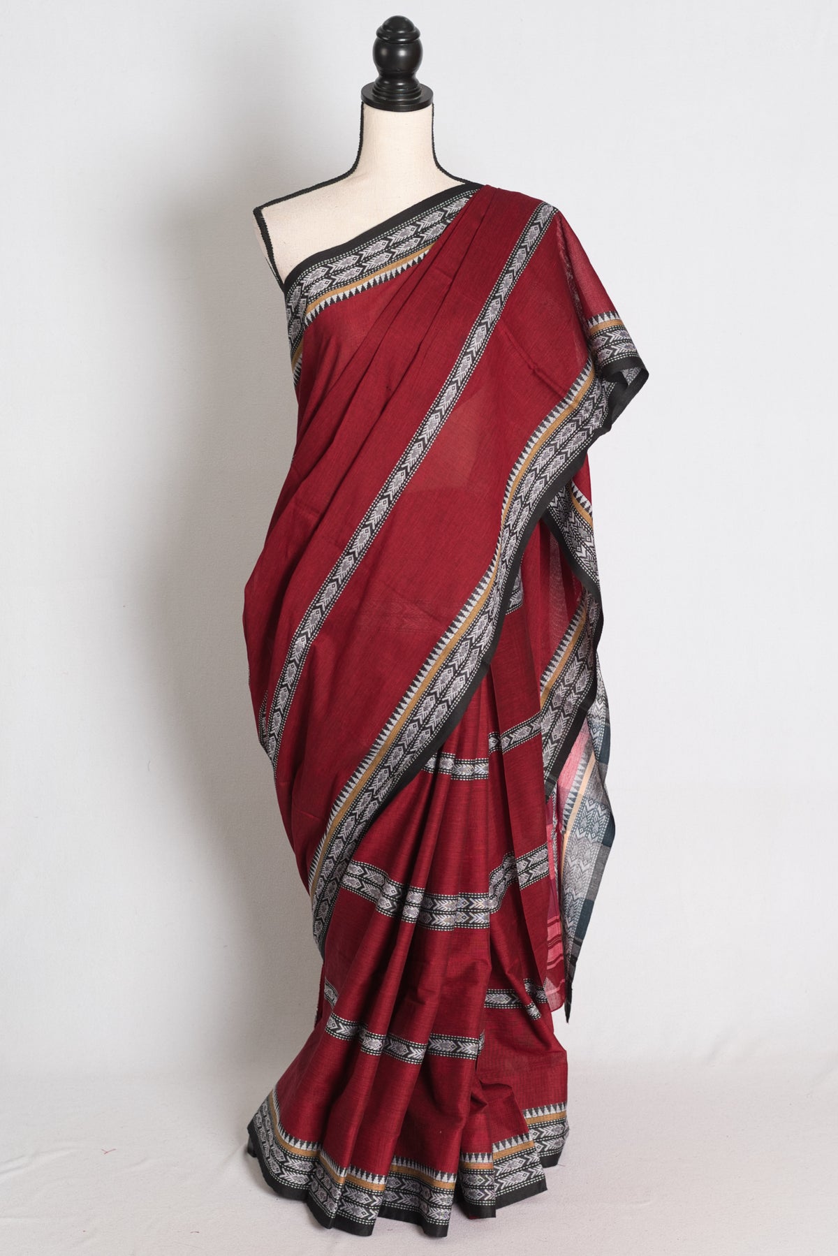Dark Red and Black Dhaniakhali saree — view
