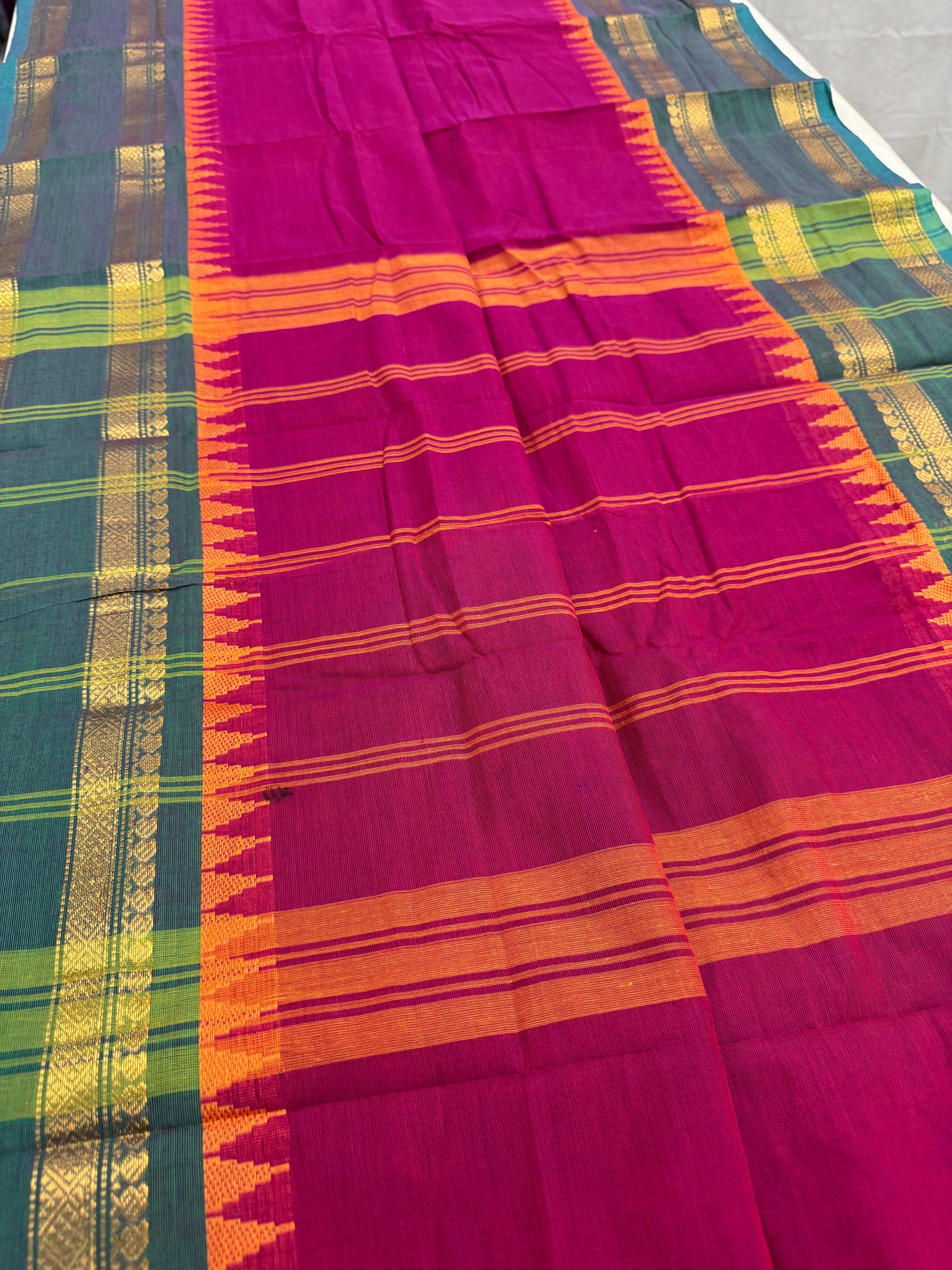 Kaviya: Dark Pink Kanchi Cotton Saree - Handwoven South Indian Elegance image 2