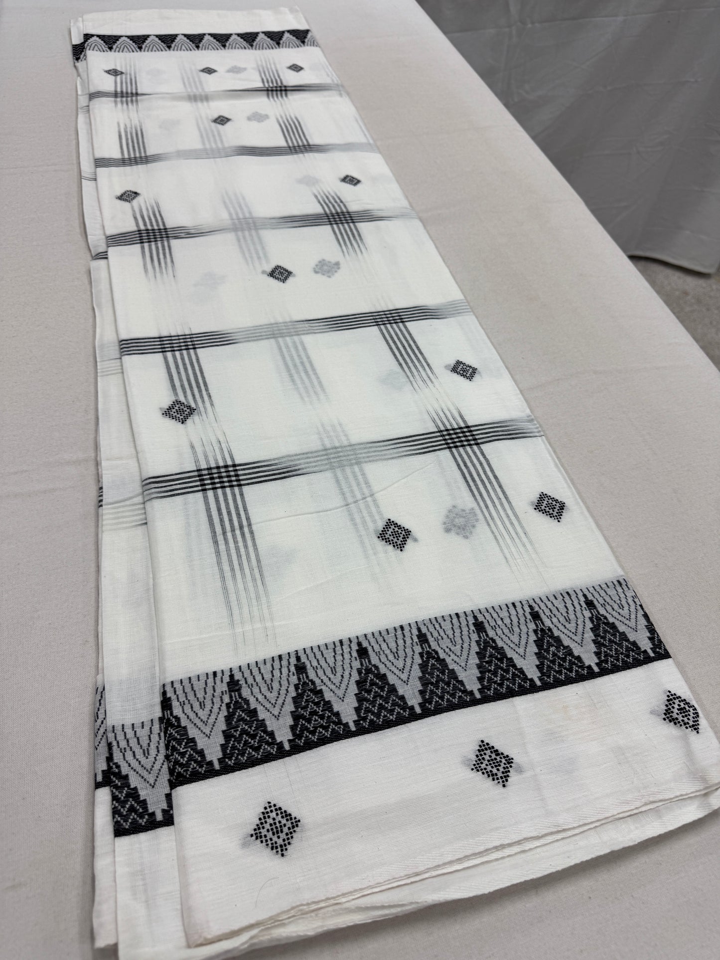 Maya : Off White and Black Soft Cotton Dhaniakhali Saree with Temple Border image 2