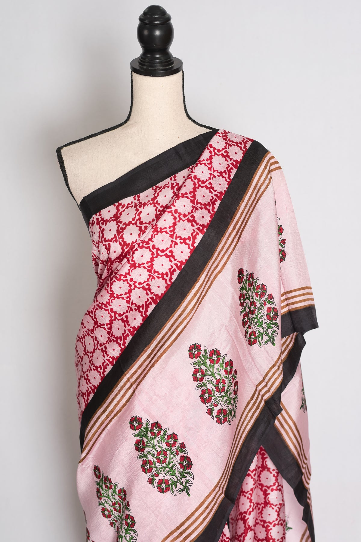Pritha : Light Pink and Black Hand Block Printed 3-Ply Murshidabad Silk Saree image 4
