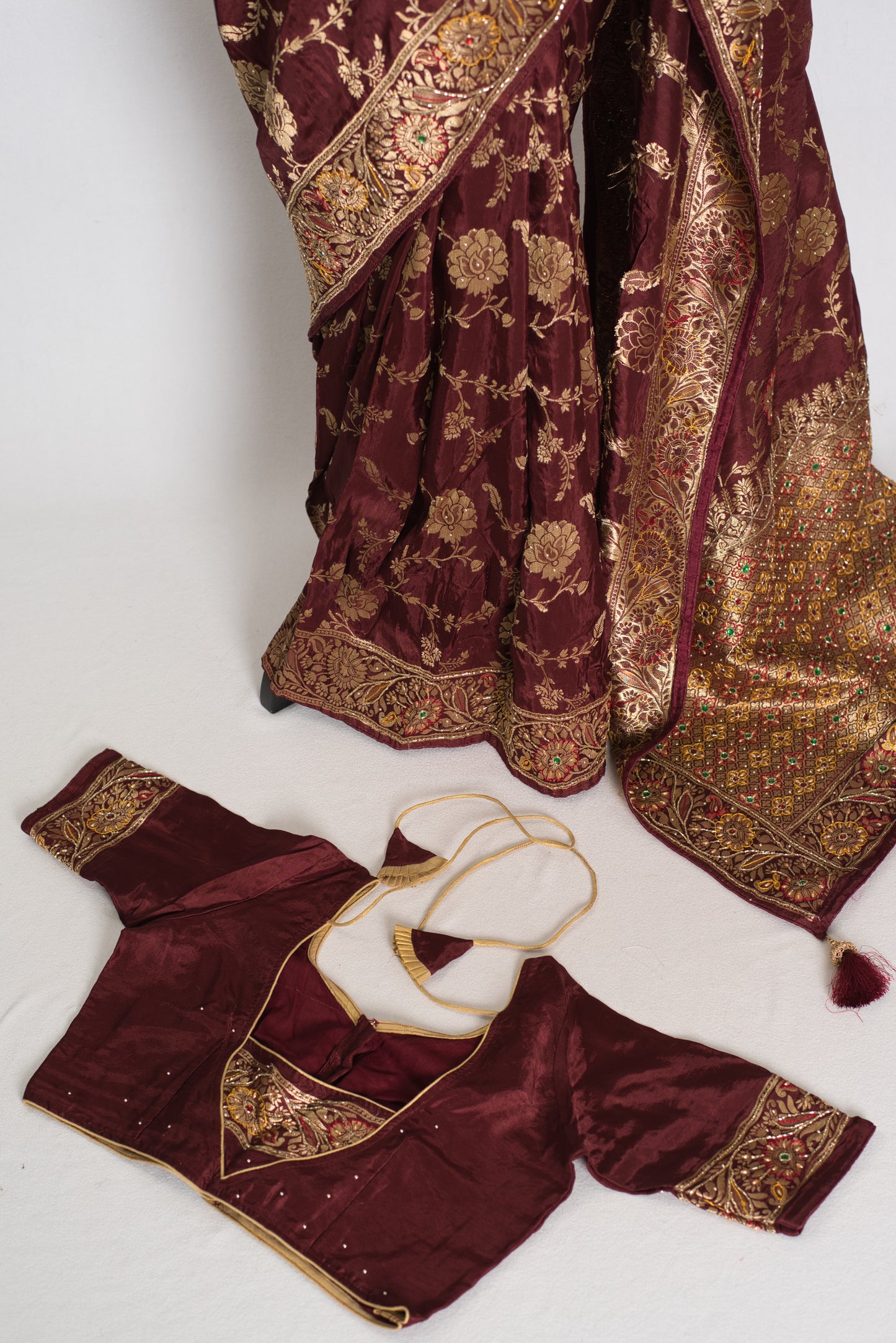 Shruti : Coffee Brown Dola Silk Banarasi Saree with 38 Size Blouse image 2