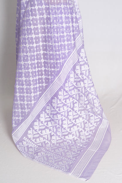 Light Purple and White Jamdani saree — border detail