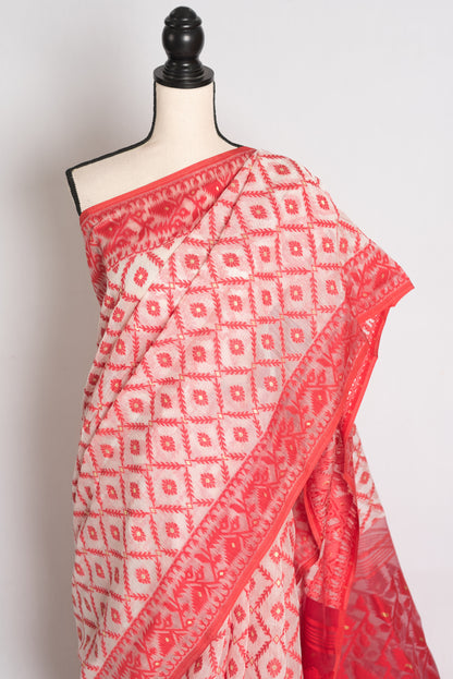 Ila : White and Red Blended Soft Cotton Bengali Jamdani Saree image 2