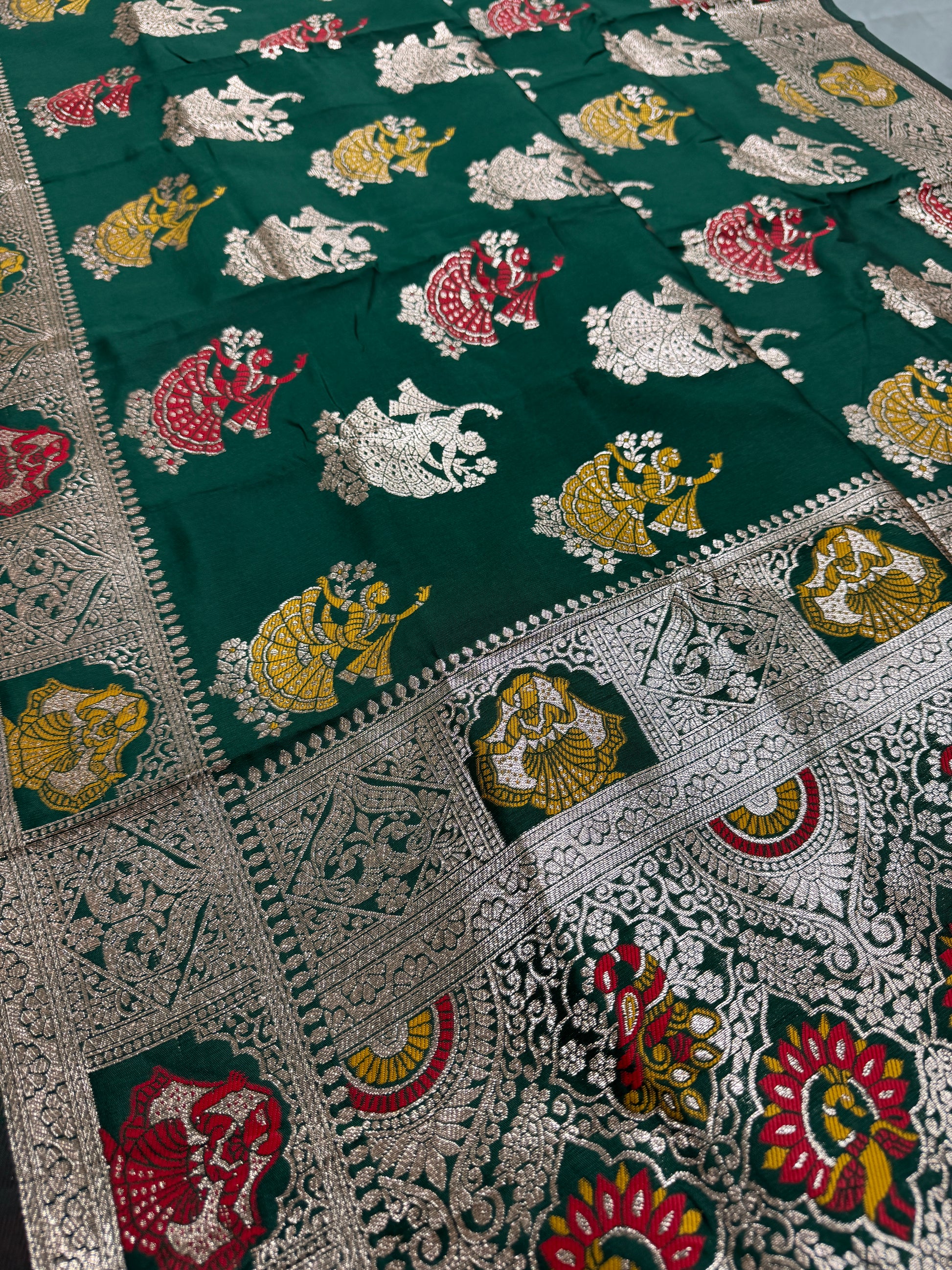 Rupa : Bottle Green Budget Friendly Baluchari Saree in Blended Silk image 3