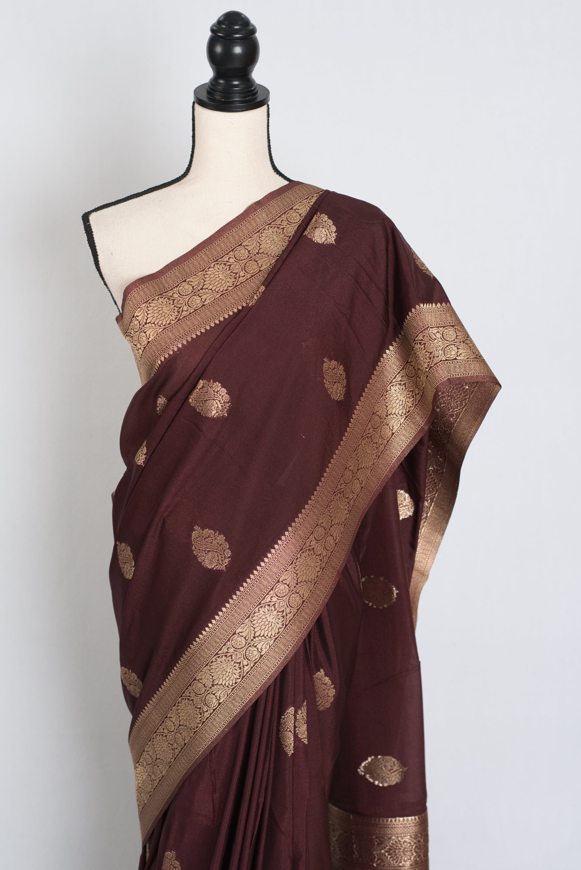 Mahi : Semi Crepe Silk Budget Friendly Banarasi Saree in Brown and Gold image 5