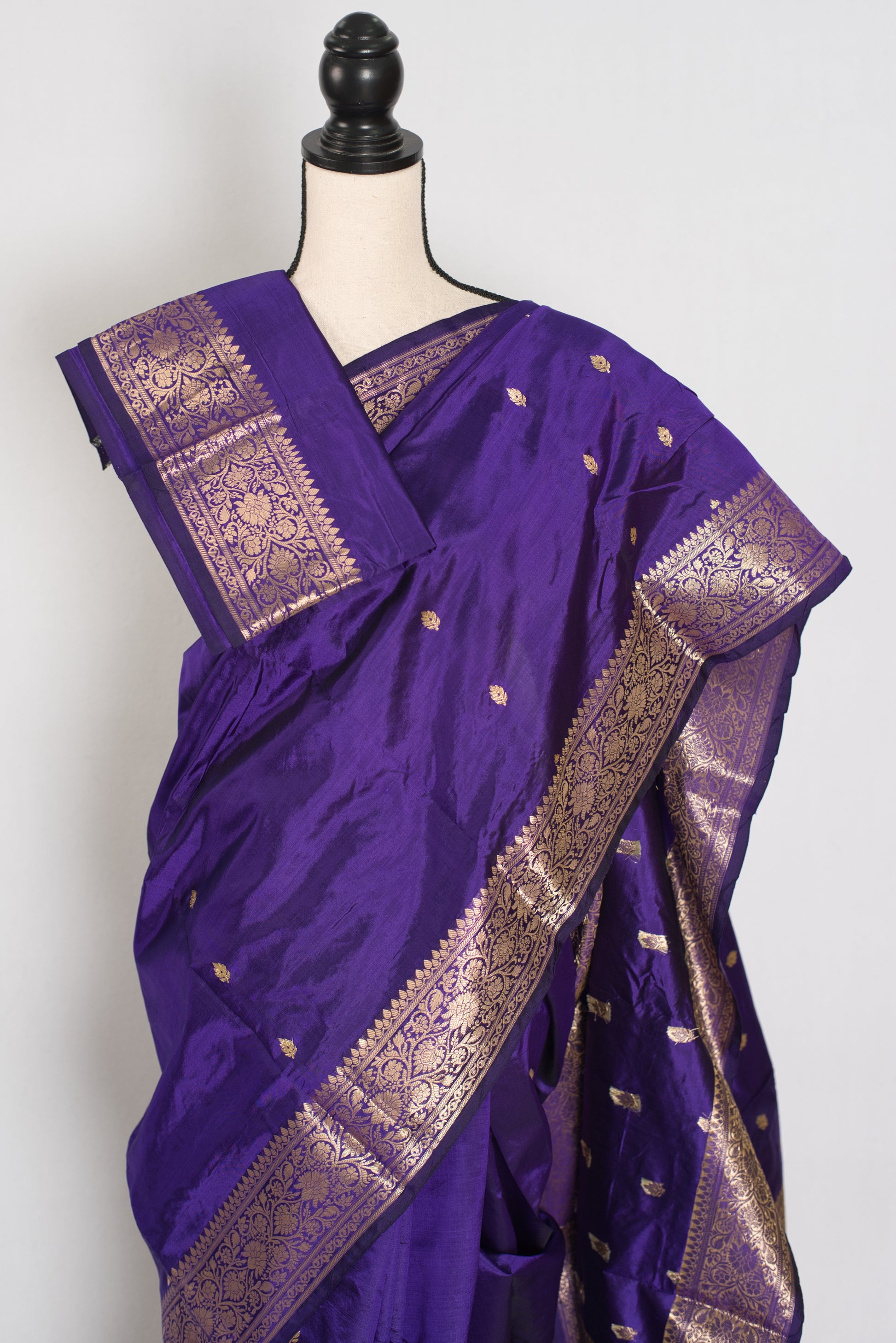 Mahua | Silk Mark Certified Pure Katan Banarasi Saree | Purple & Antique Gold image 2