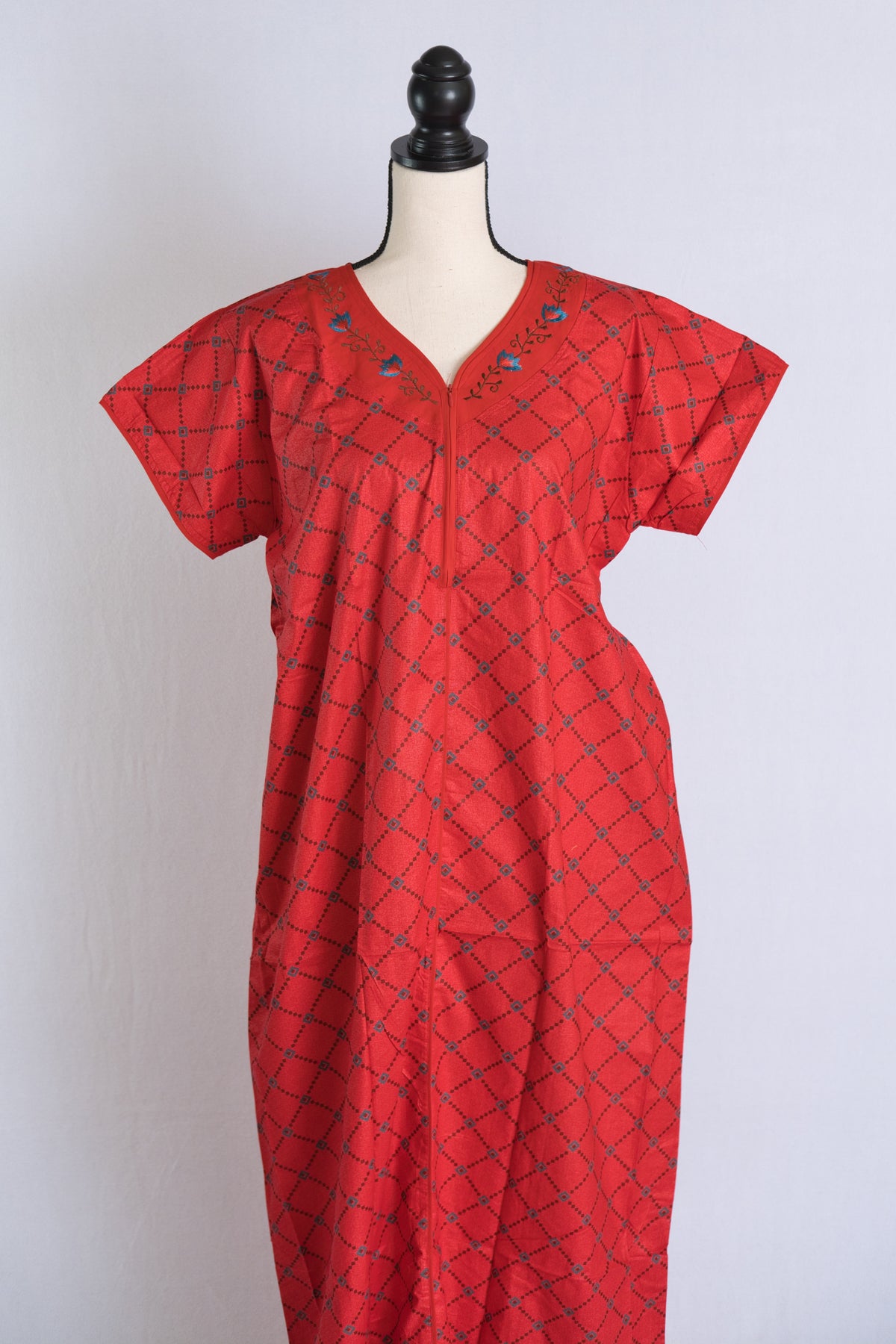 Long Pure Cotton Ladies Indian Nightwear in Standard Size image 1