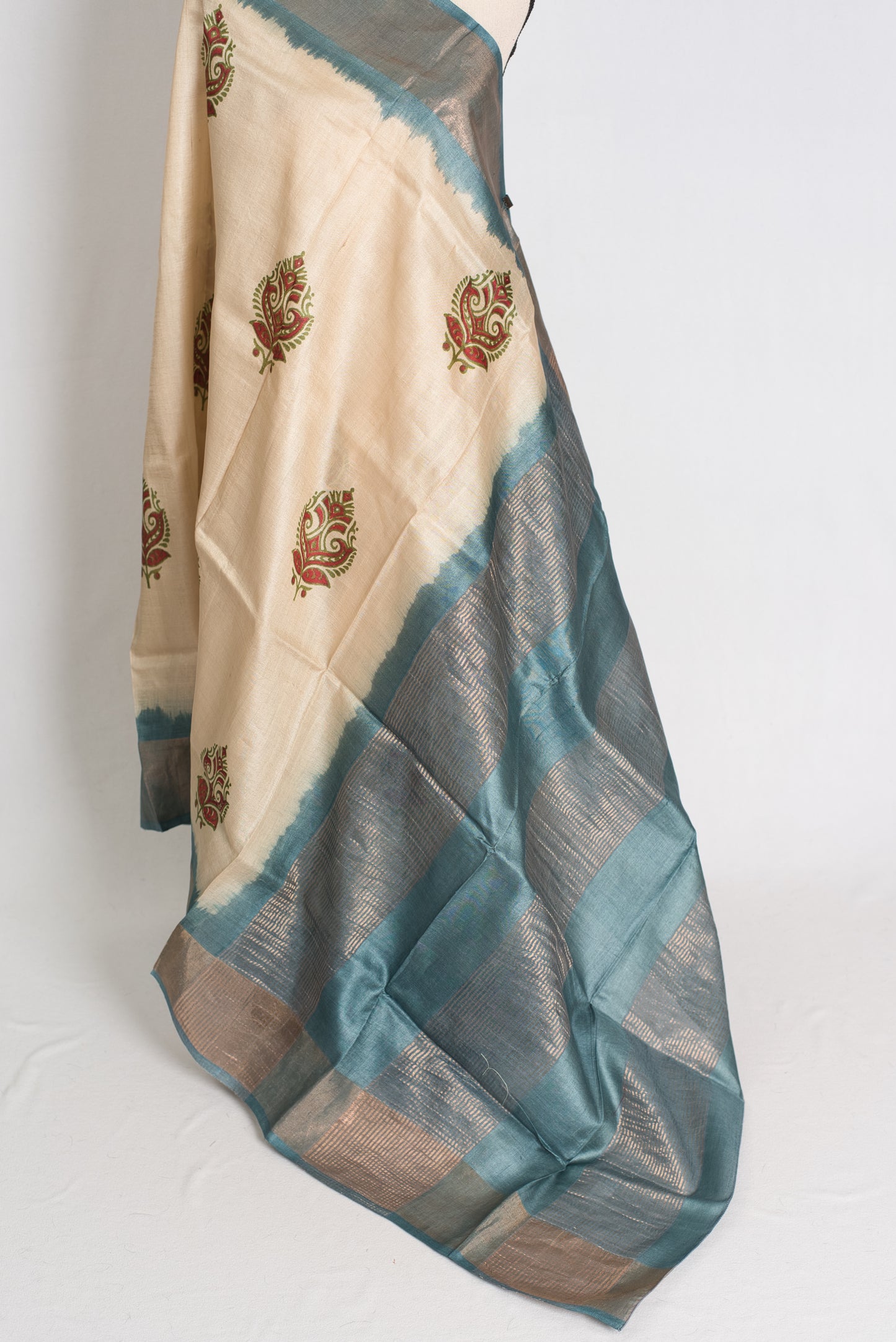 Bristy: Hand Block Printed Tussar Silk Saree in Cream and Grey image 3