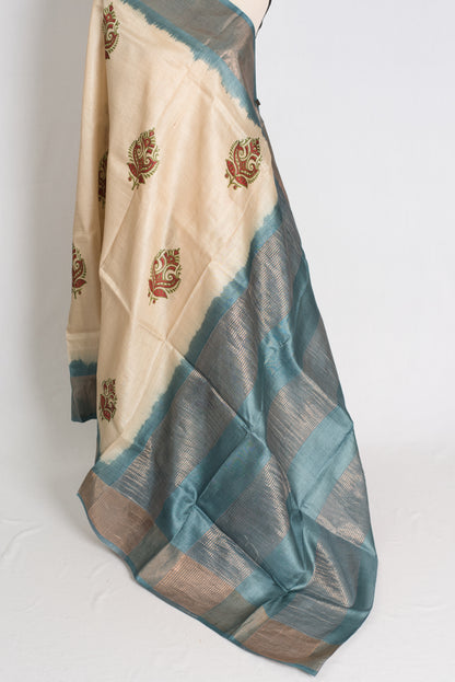 Bristy: Hand Block Printed Tussar Silk Saree in Cream and Grey image 3