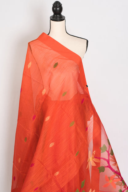 Gayetri: Orange Bengal Linen-Cotton Saree with Resham Jamdani Pallu image 4