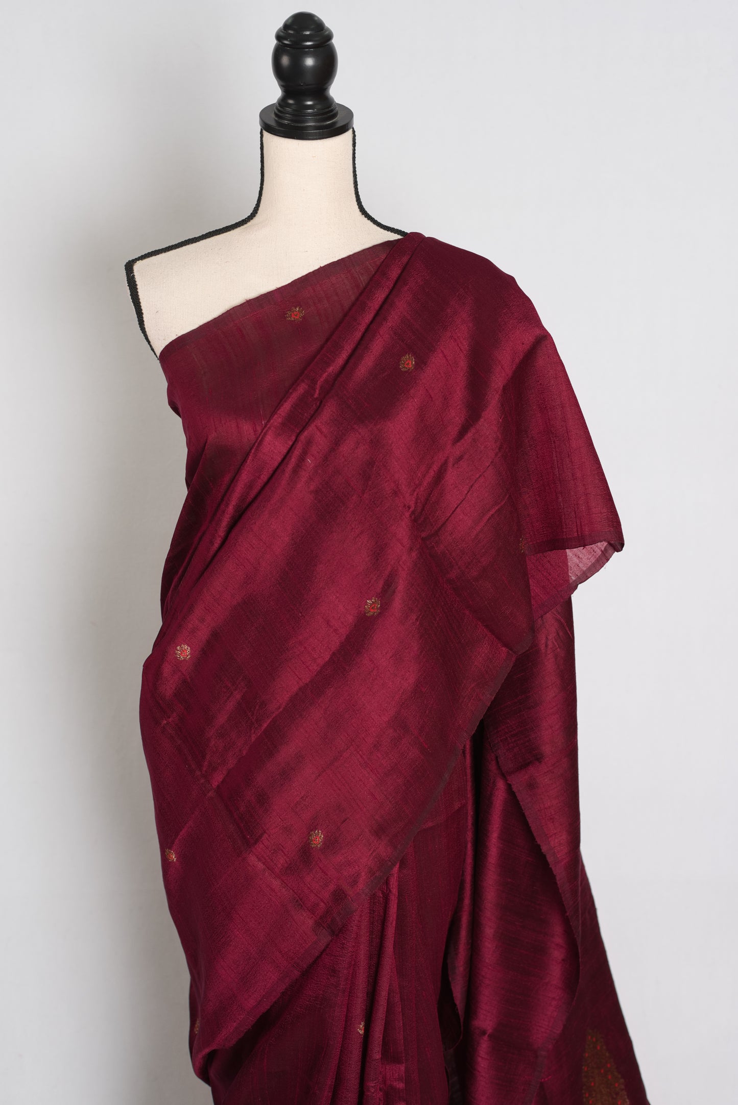 Shital : Maroon Borderless Pure Raw Silk Banarasi Saree | Antique Gold image 6