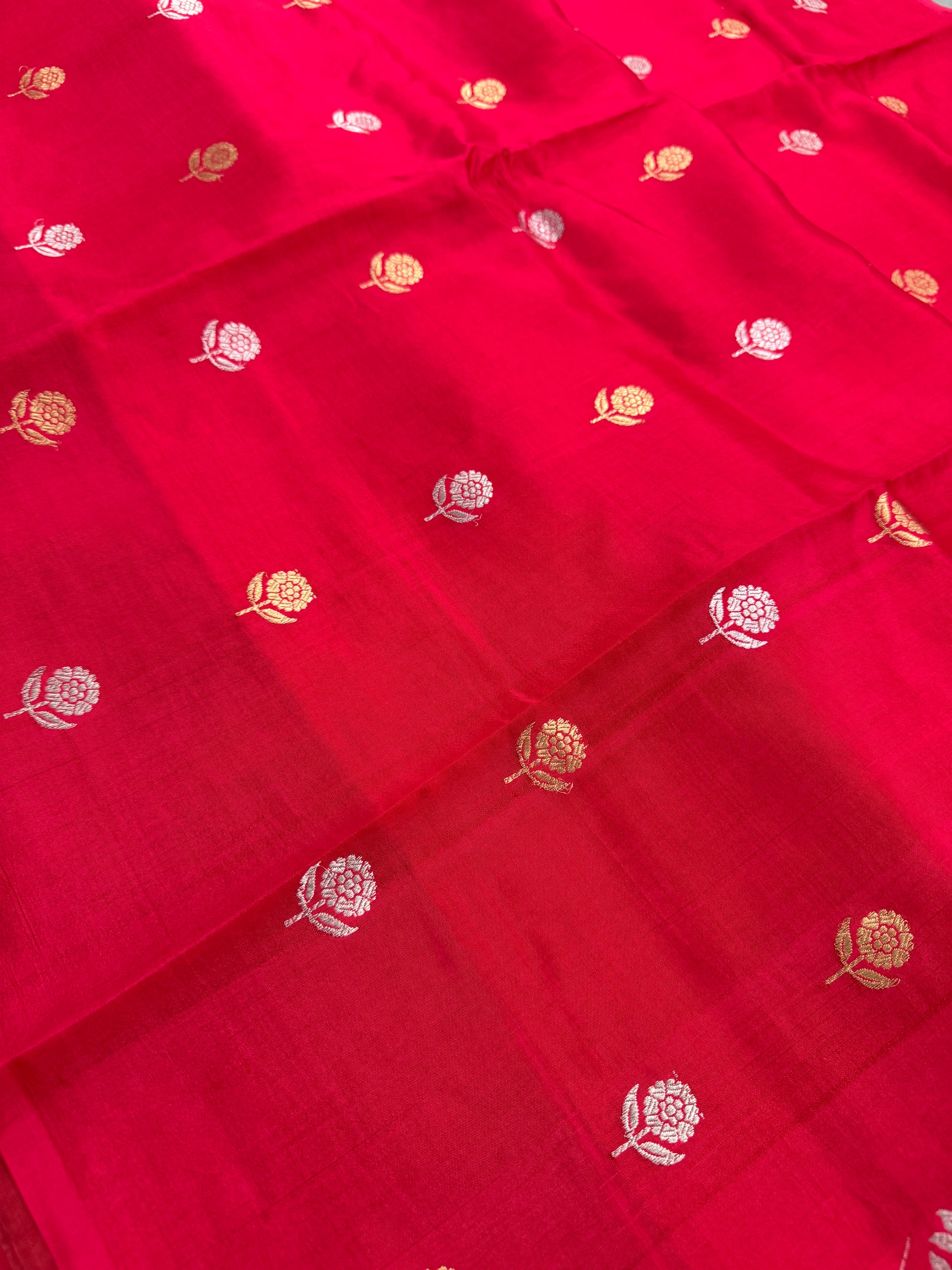 Scarlet Blossom : Silk Mark Certified Lightweight Red Banarasi Saree image 5