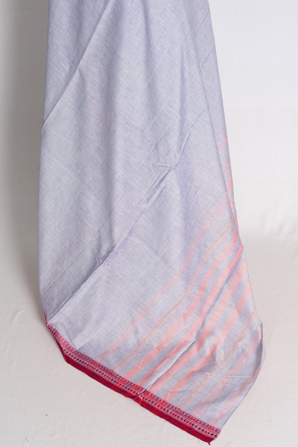 Aruna: Bluish Grey Soft Cotton Dhaniakhali Saree image 4