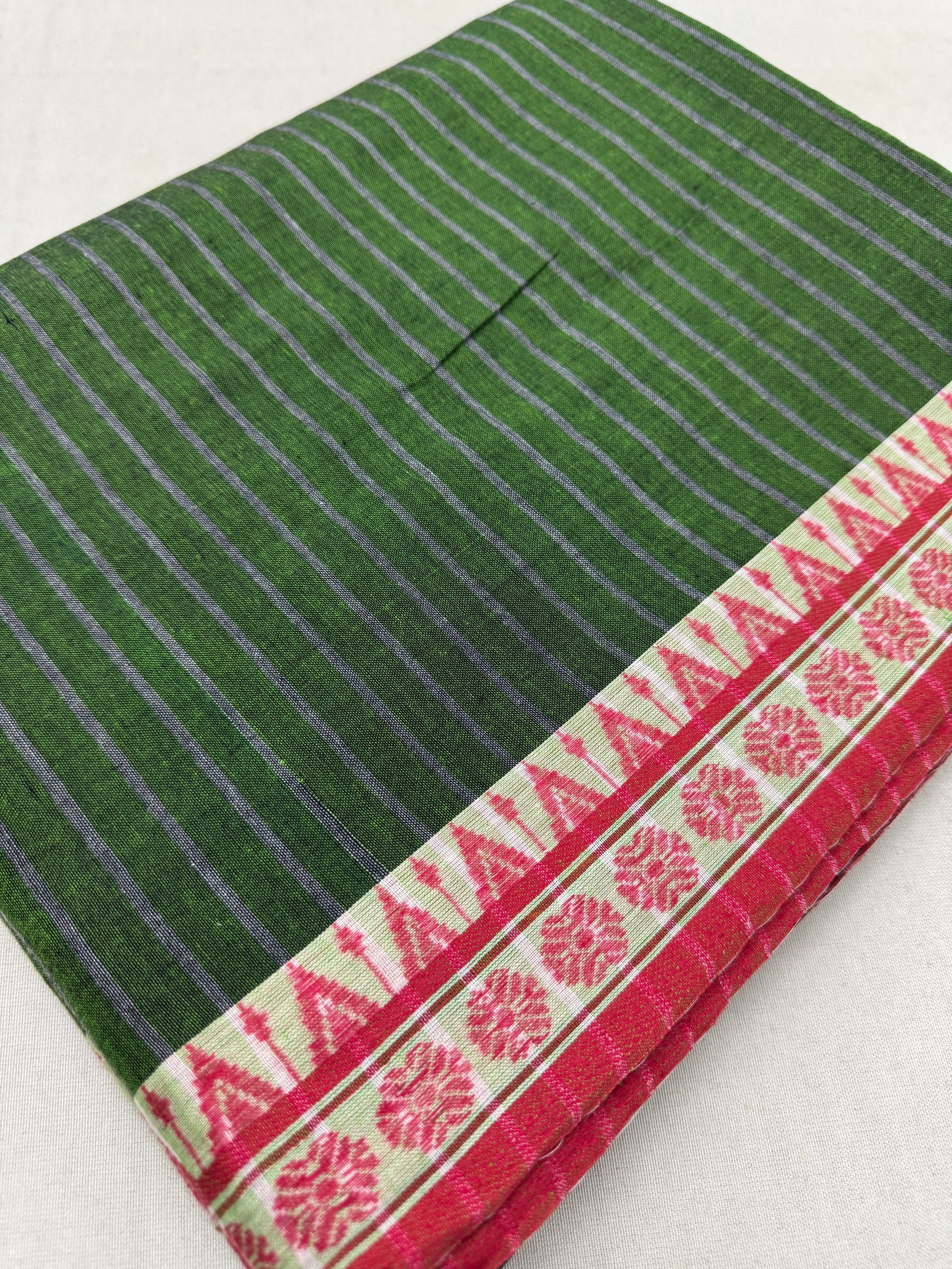 Bina : Heena Green Red Soft Cotton Dhaniakhali Saree image 0