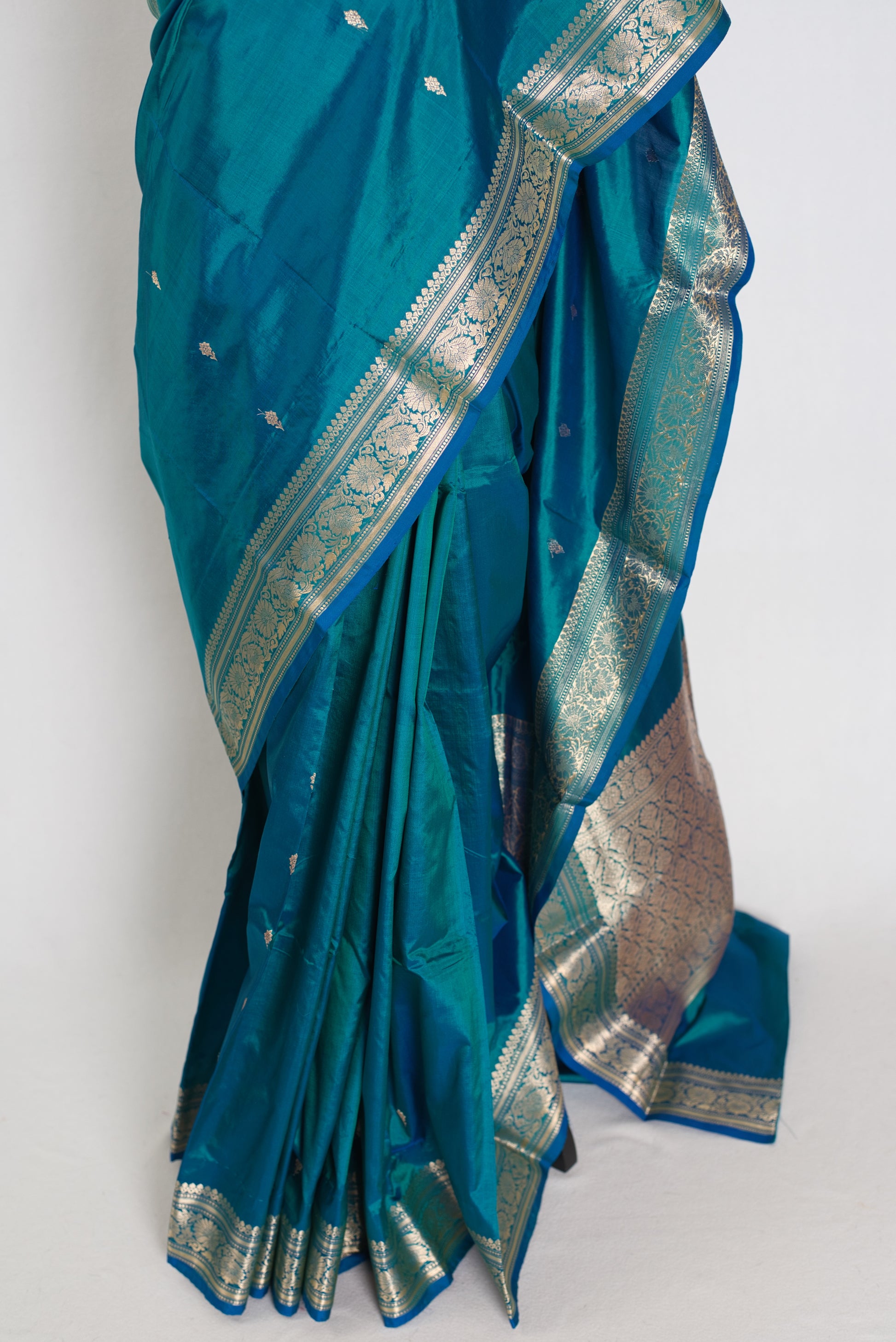 Gauri | Peacock Green & Gold Katan Silk Banarasi Saree | Silk Mark Certified image 5