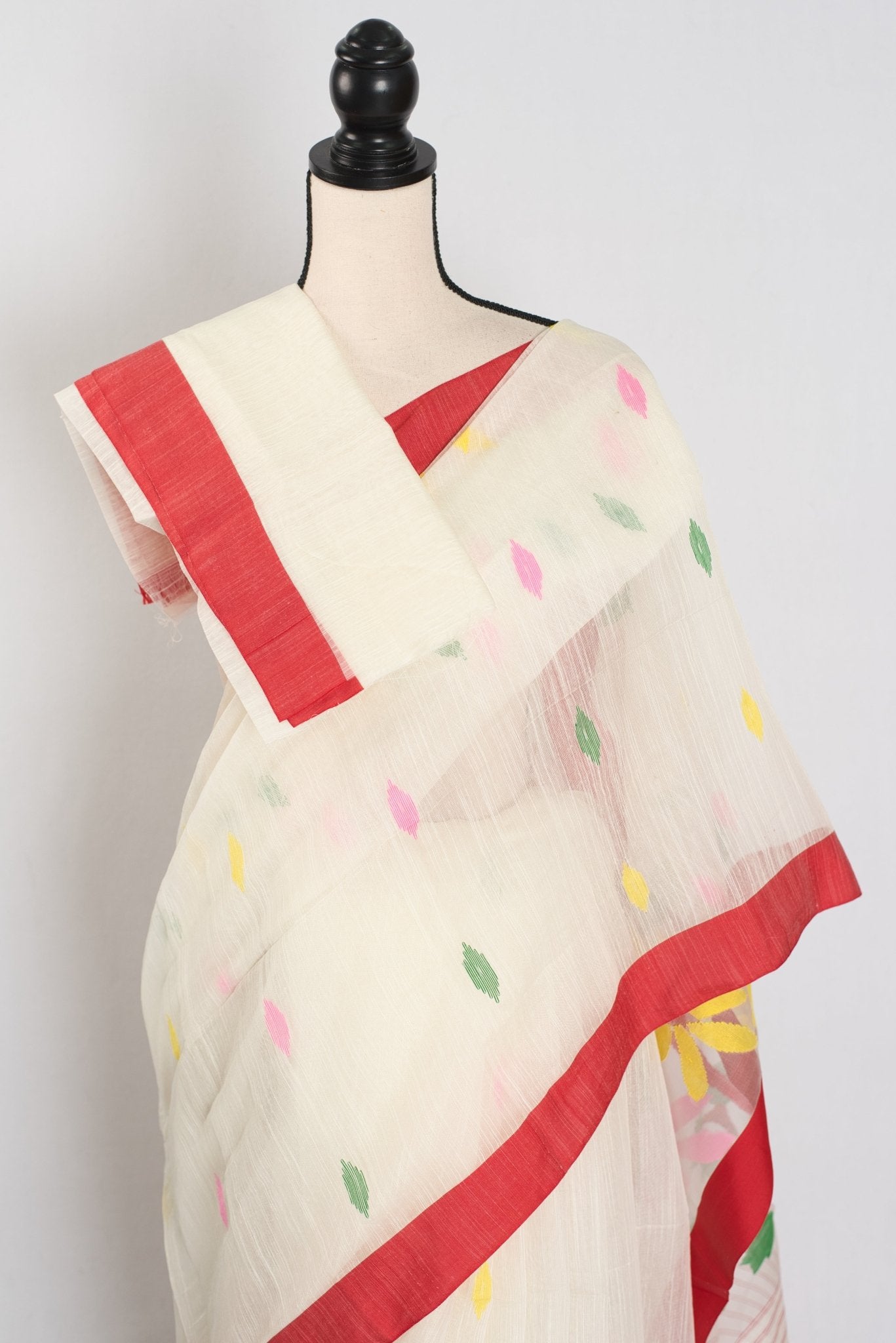 Balaka: White & Red Bengal Linen - Cotton Saree | Traditional Lal - Par Saree - Saree Mandi