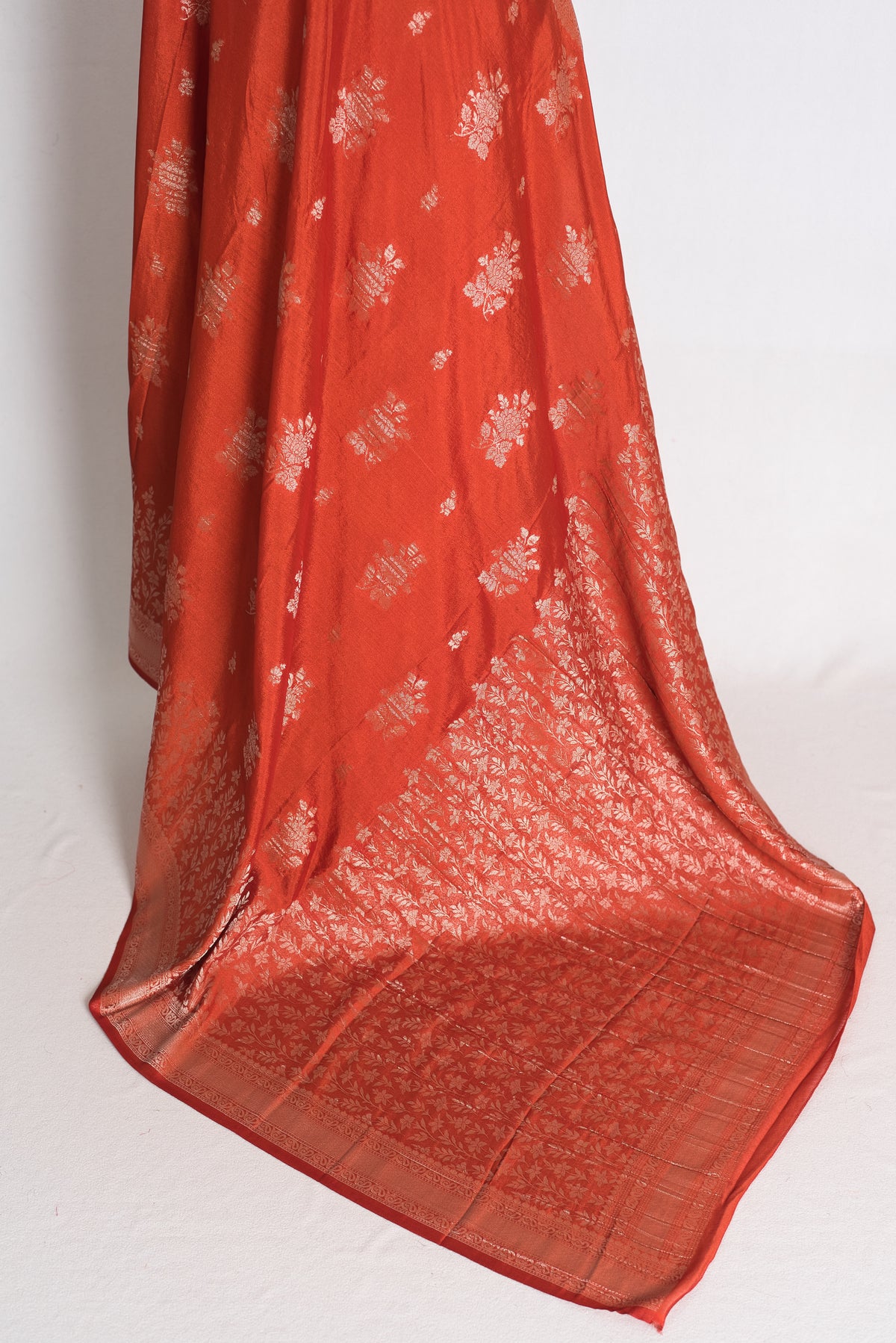 Priya: Rust Brown Lightweight Semi Georgette Banarasi Saree image 3