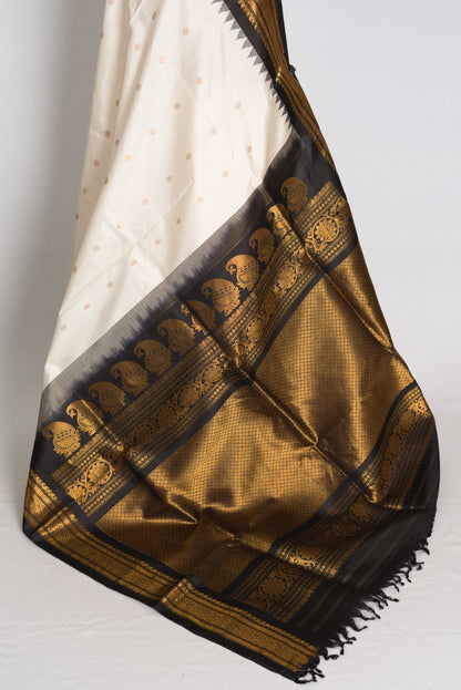 Sabina : Off White and Black Handwoven Gadwal Silk Saree with Gold Zari image 3