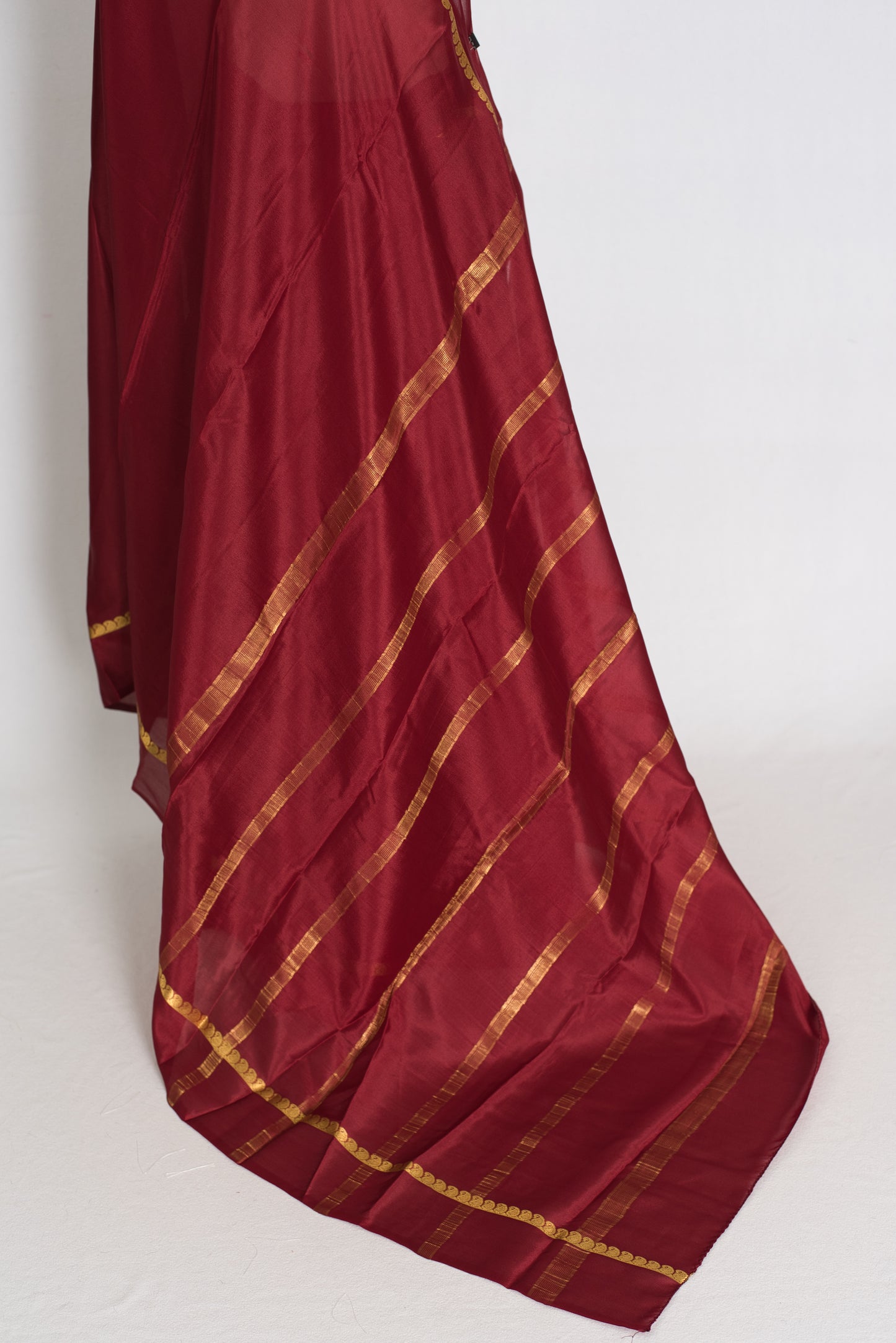 Mekhla Maroon and Gold Pure Mysore Crepe Silk Saree – Silk Mark Certified image 4