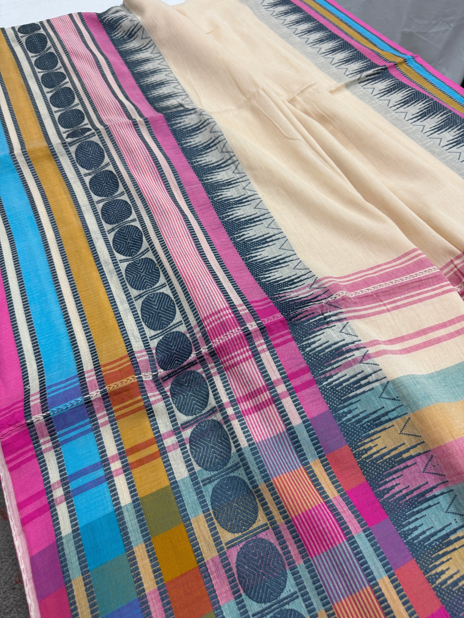 Shweta: Handwoven Dhaniakhali Bengali Soft Cotton Saree with Wide Border image 0