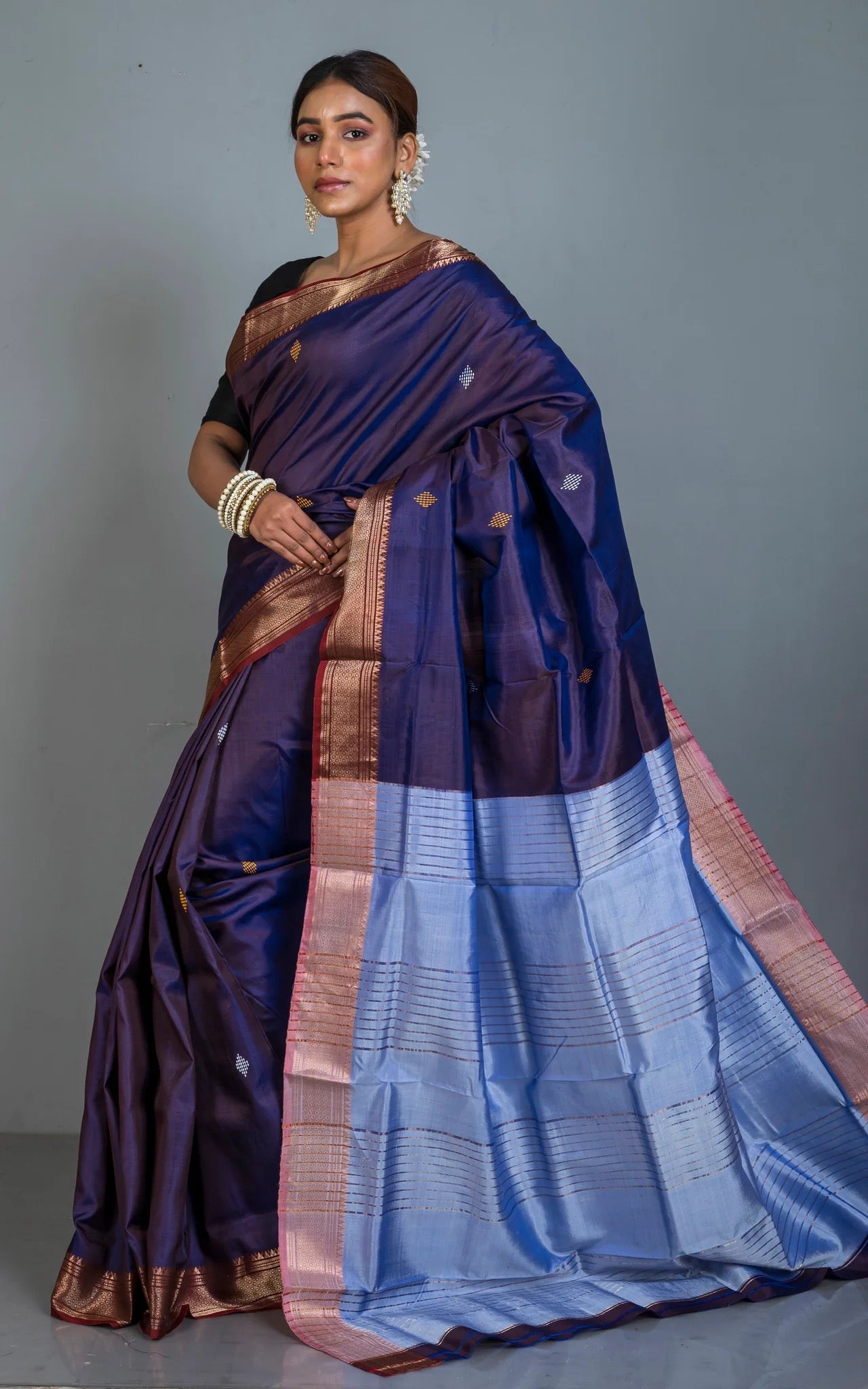 Silk Mark Certified Bishnupuri Katan Silk Saree in Dual Shade of Purple.