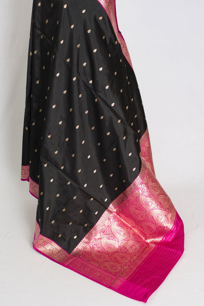Brahamar : Silk Mark Certified Katan Banarasi Saree in Black and Magenta - Saree Mandi