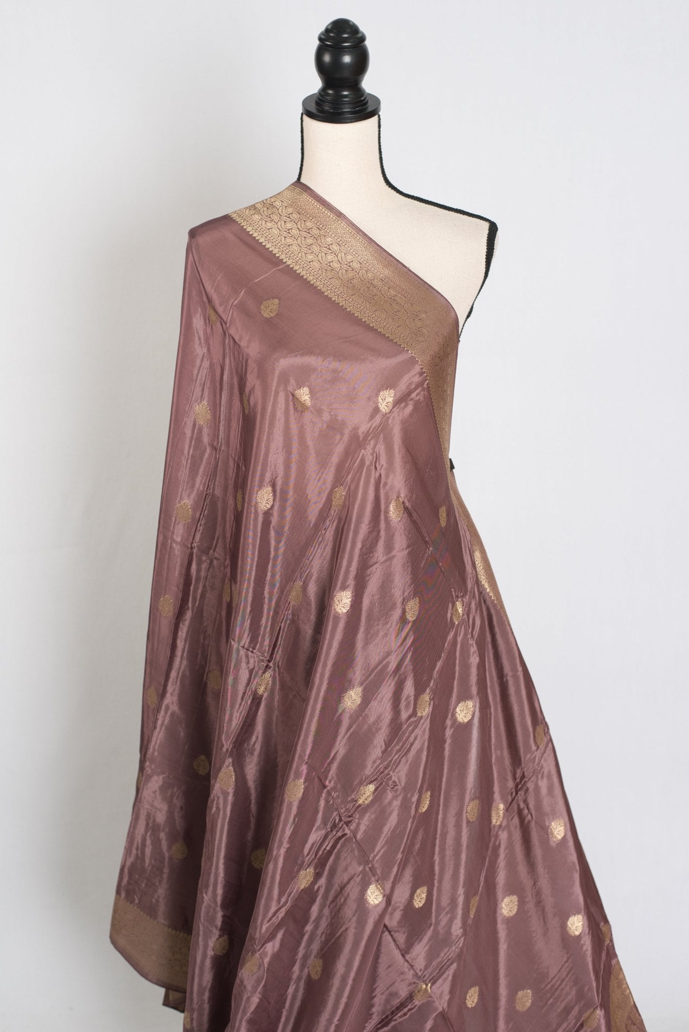 Brinda : Semi Crepe Silk Traditional Banarasi Saree in Brown and Gold - Saree Mandi