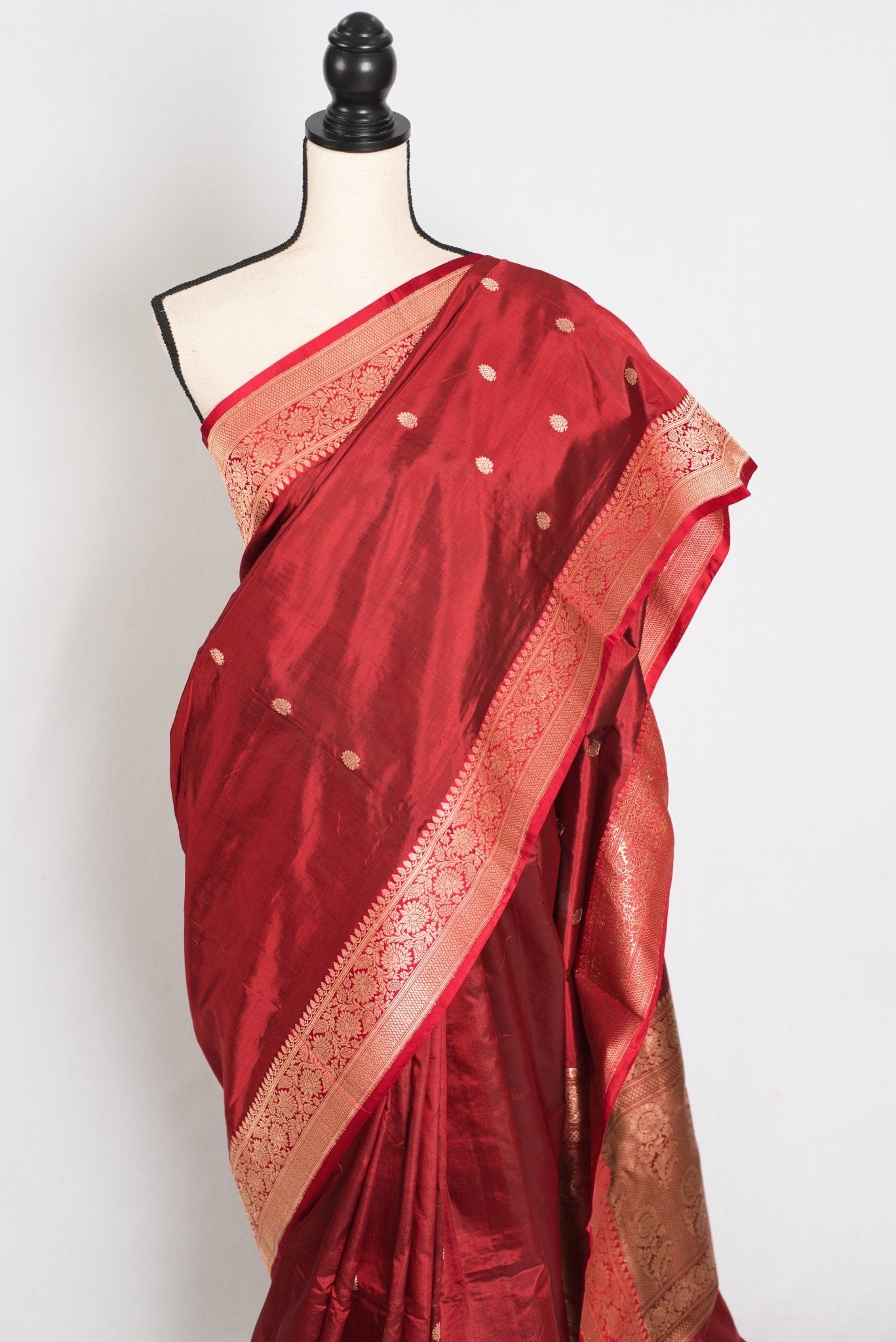 Brinda : Silk Mark Certified Katan Banarasi Saree in Brownish Maroon and Red - Saree Mandi