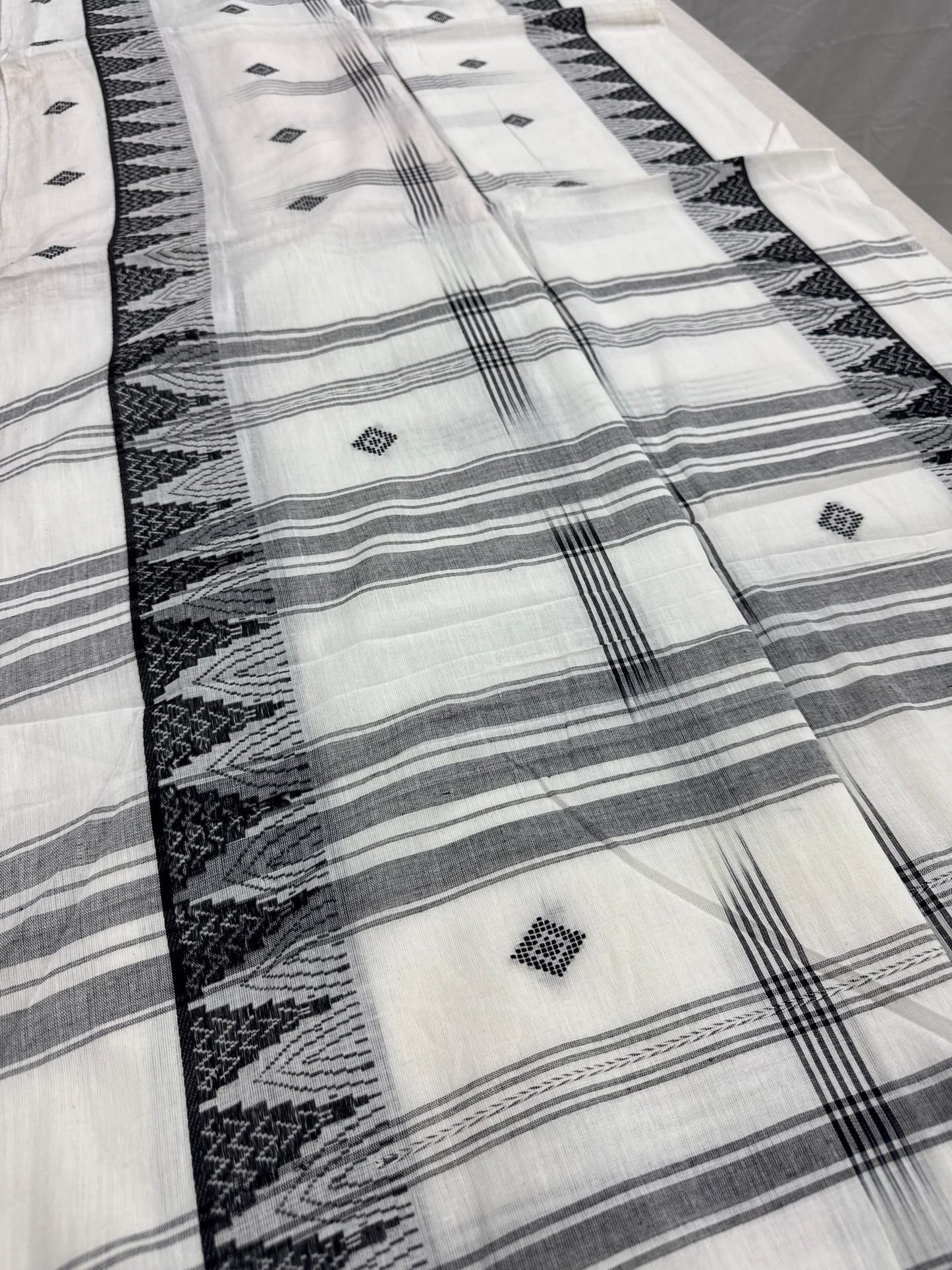 Maya : Off White and Black Soft Cotton Dhaniakhali Saree with Temple Border image 5
