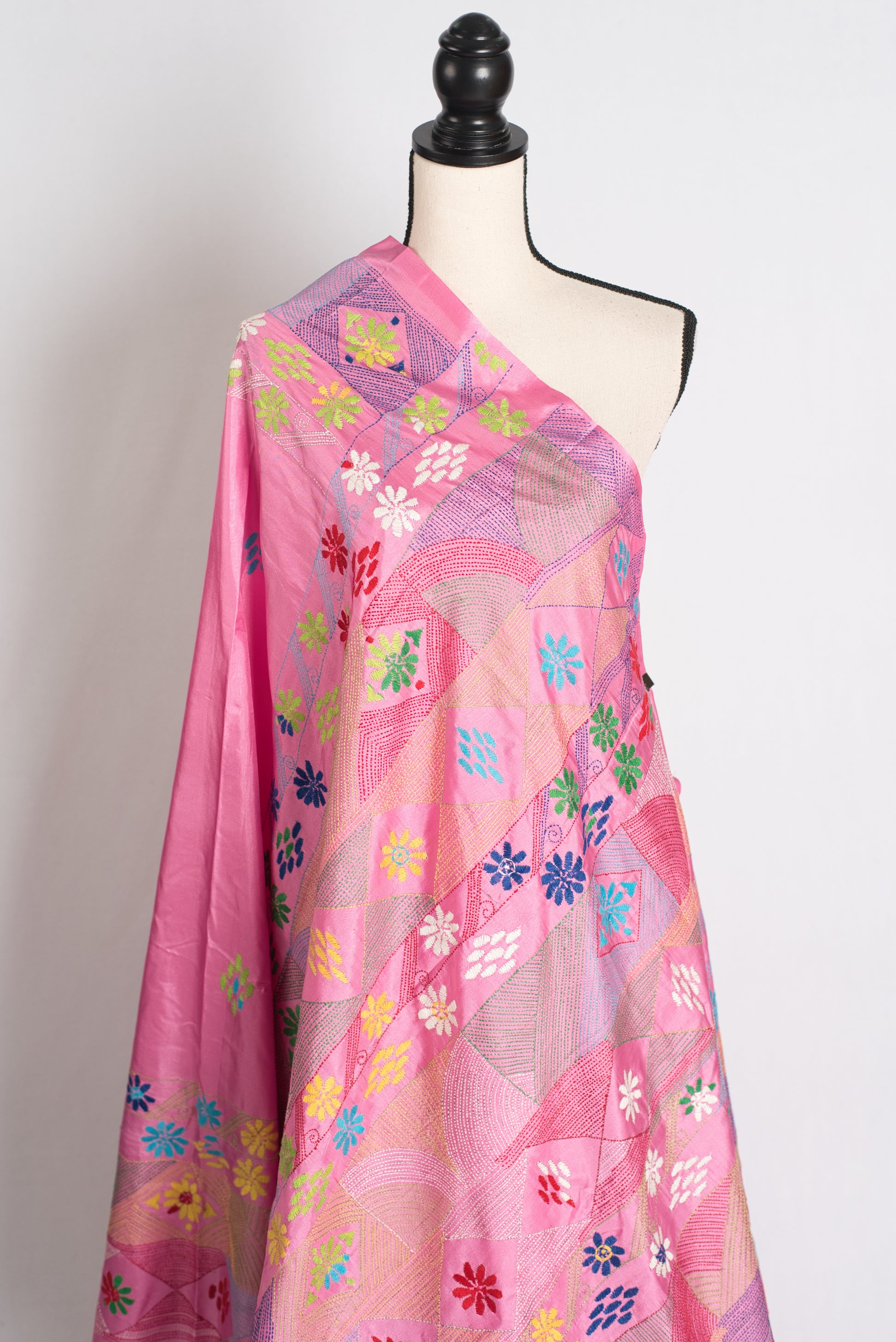 Amira : Pink Blended Silk Saree with Hand Embroidery Lambani Work Saree image 5